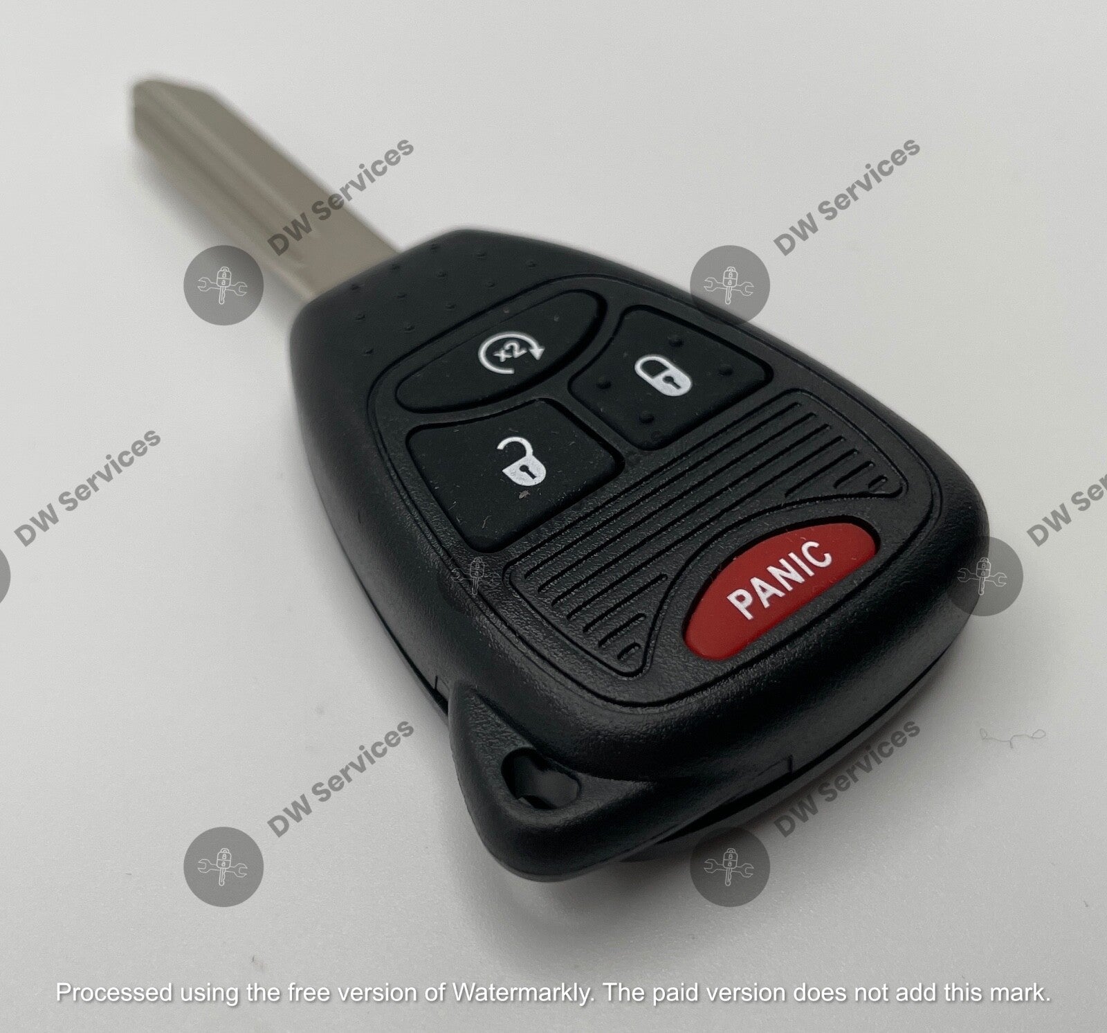 NEW! Dodge Nitro / Caliber / Dakota/ Durango/RAM remote head key FOB OHT692427AA