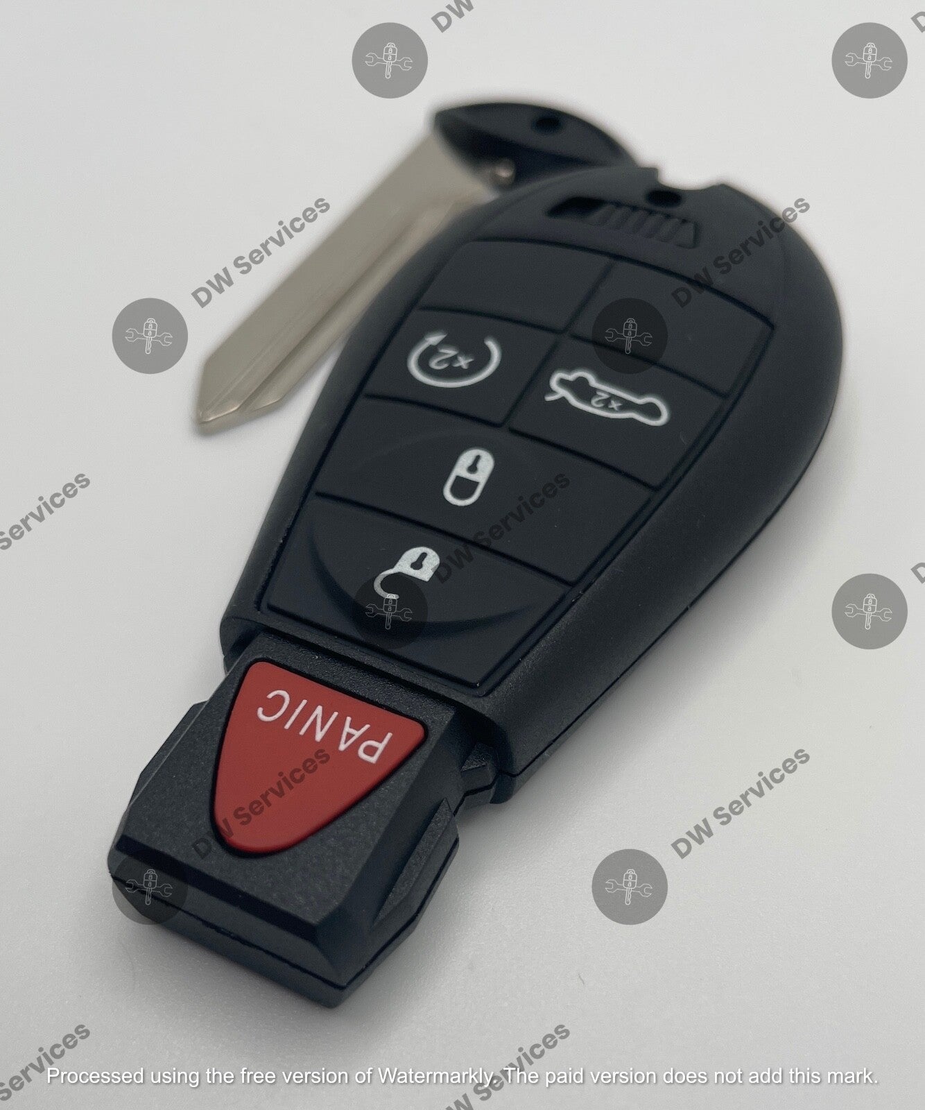 NEW! Chrysler 300 - 2008 2009 2010 remote key fob FOBIK IYZ-C01C / M3N5WY783X