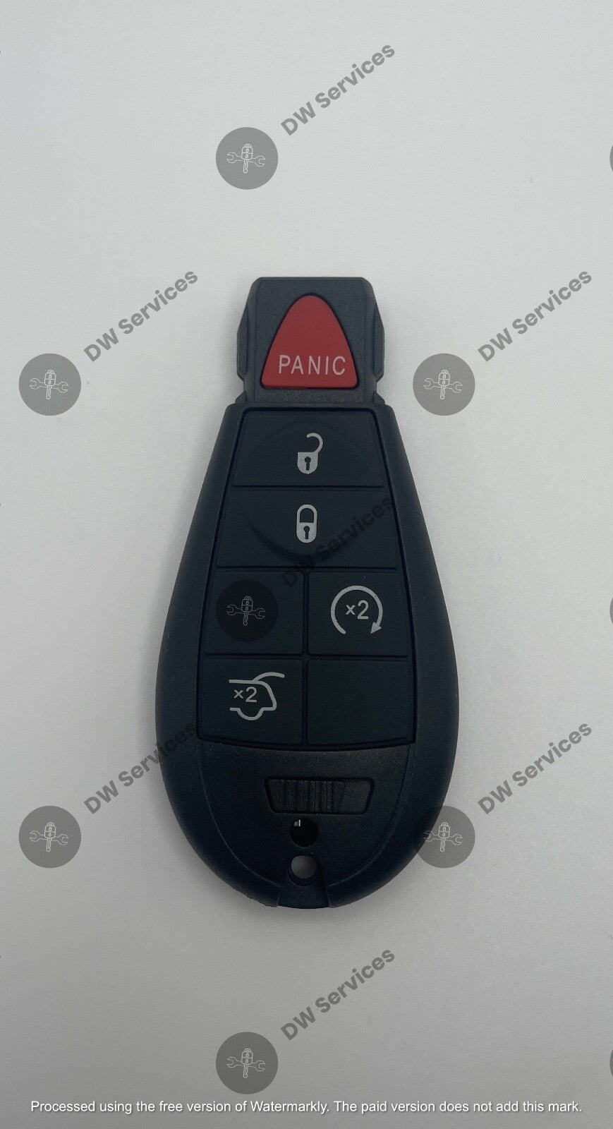 NEW! Jeep Grand Cherokee / Commander remote key fob FOBIK IYZ-C01C / M3N5WY783X