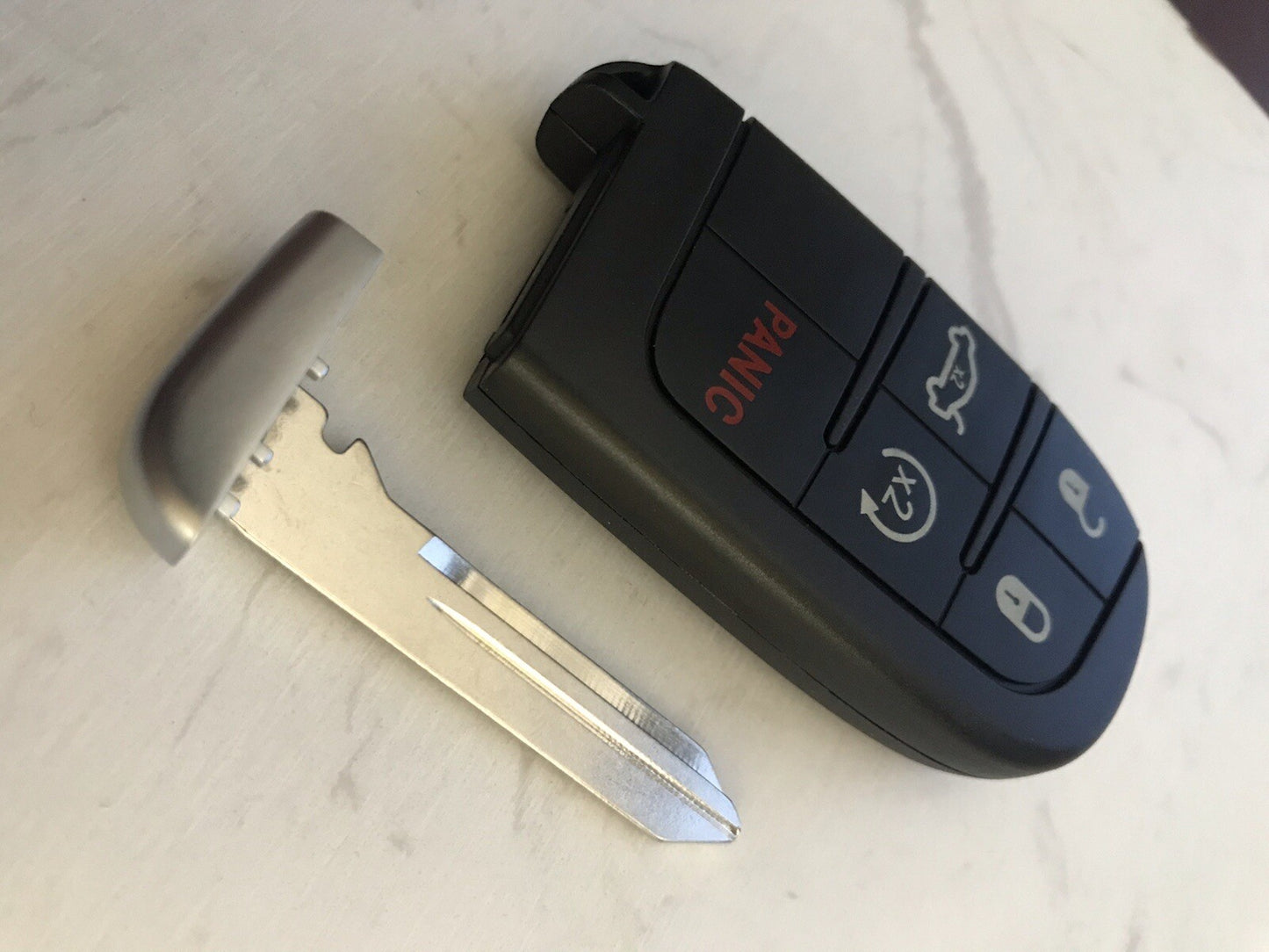 NEW! Chrysler 300 SMART key PROX remote fob M3N-40821302!!