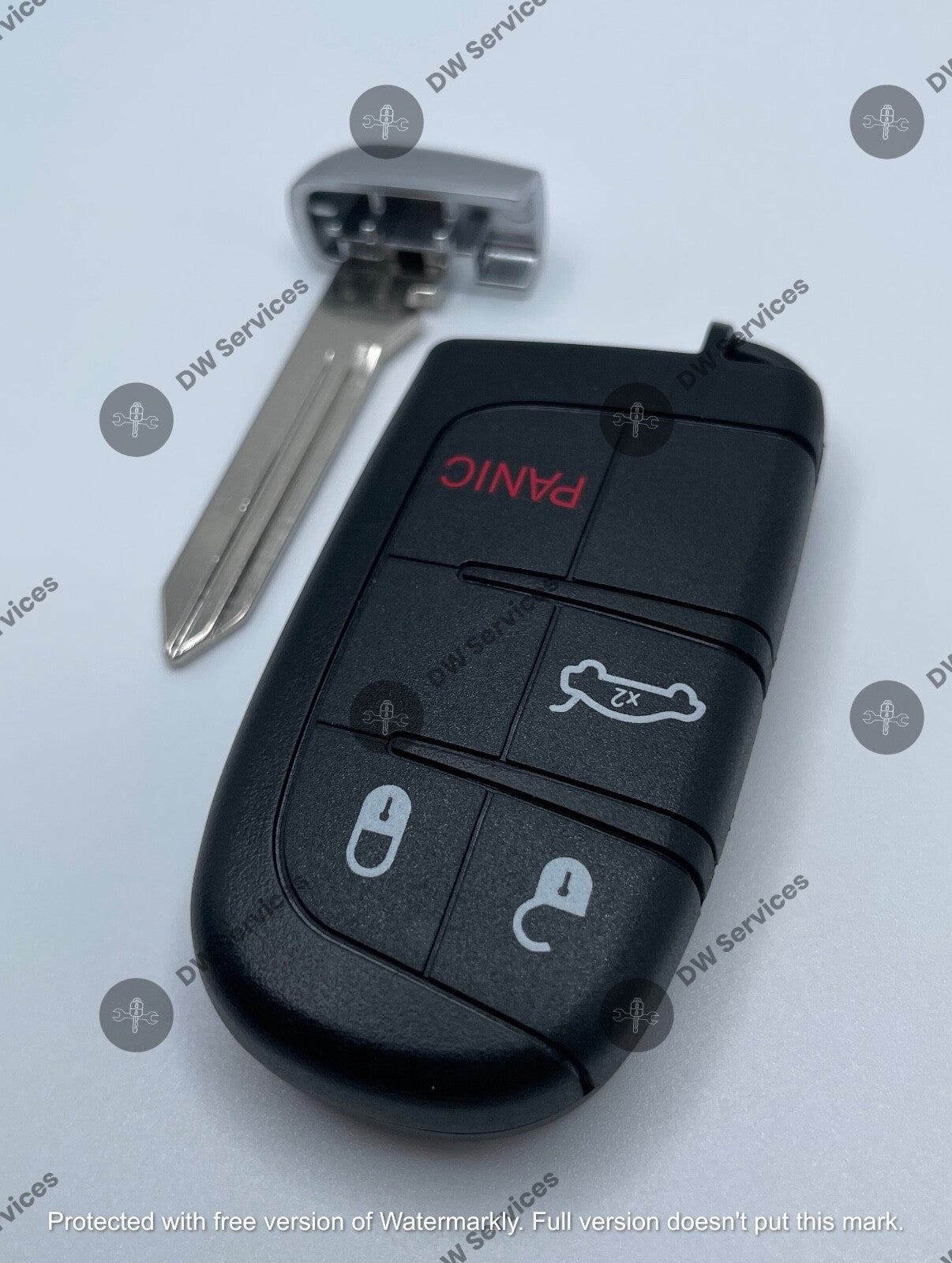 NEW! Dodge SMART key PROXIMITY remote fob M3N-40821302 Charger/Challenger/Dart