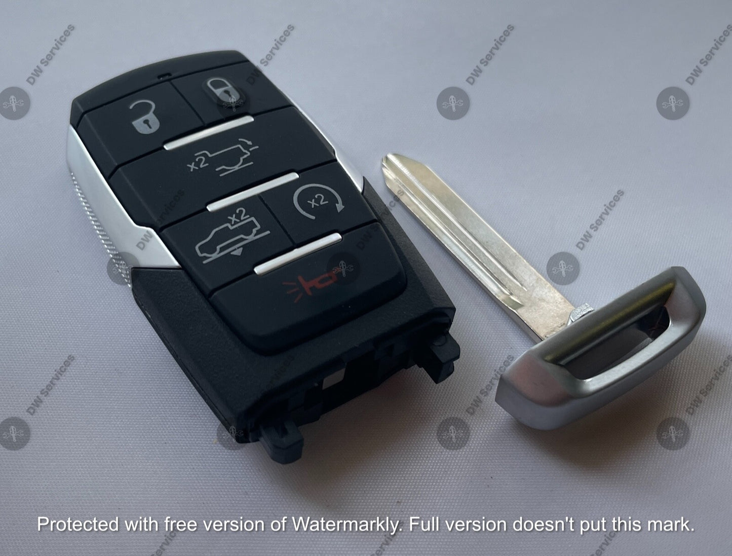 NEW! Dodge RAM 1500 6 button SMART KEY PROXIMITY REMOTE FOB OHT-4882056