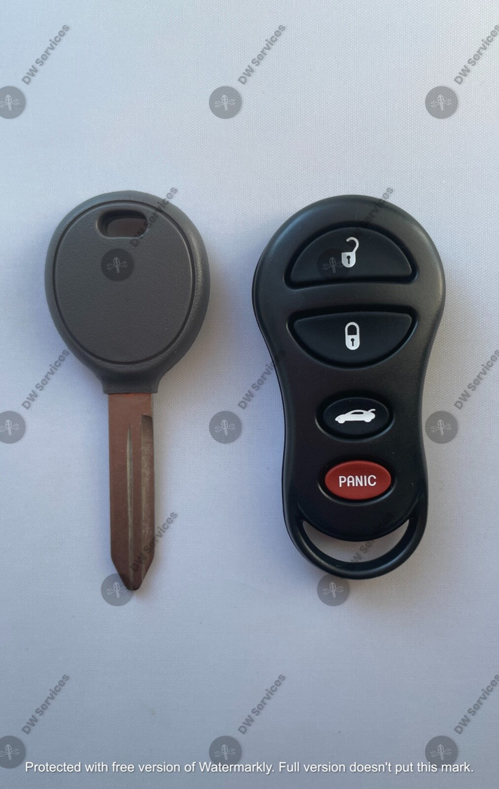 NEW! Dodge keyless entry remote FOB GQ43VT17T & Transponder KEY 4D64 Chip JEEP