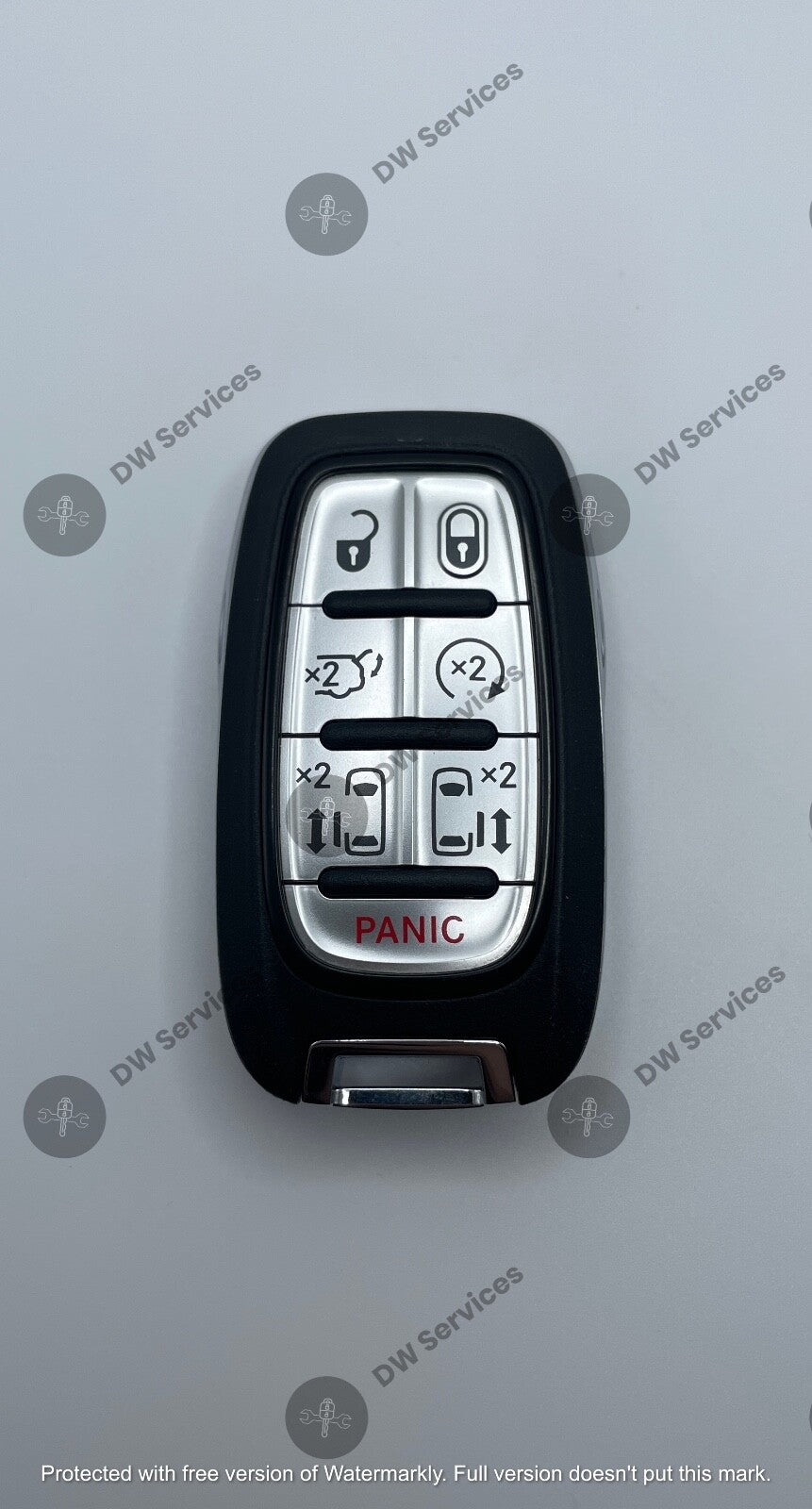 NEW! GENUINE OEM Chrysler Pacifica / Voyager SMART key PROX remote M3N-97395900