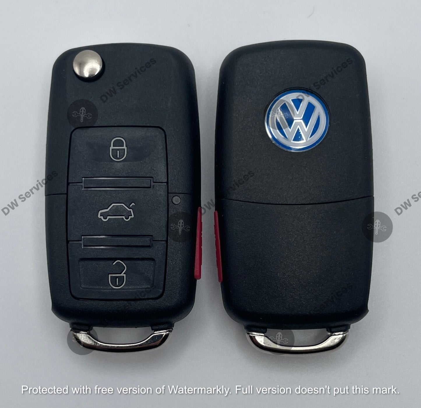 NEW! Volkswagen 4-button flip key remote fob 1K0 959 753 P / 48 CAN/ NBG92596263