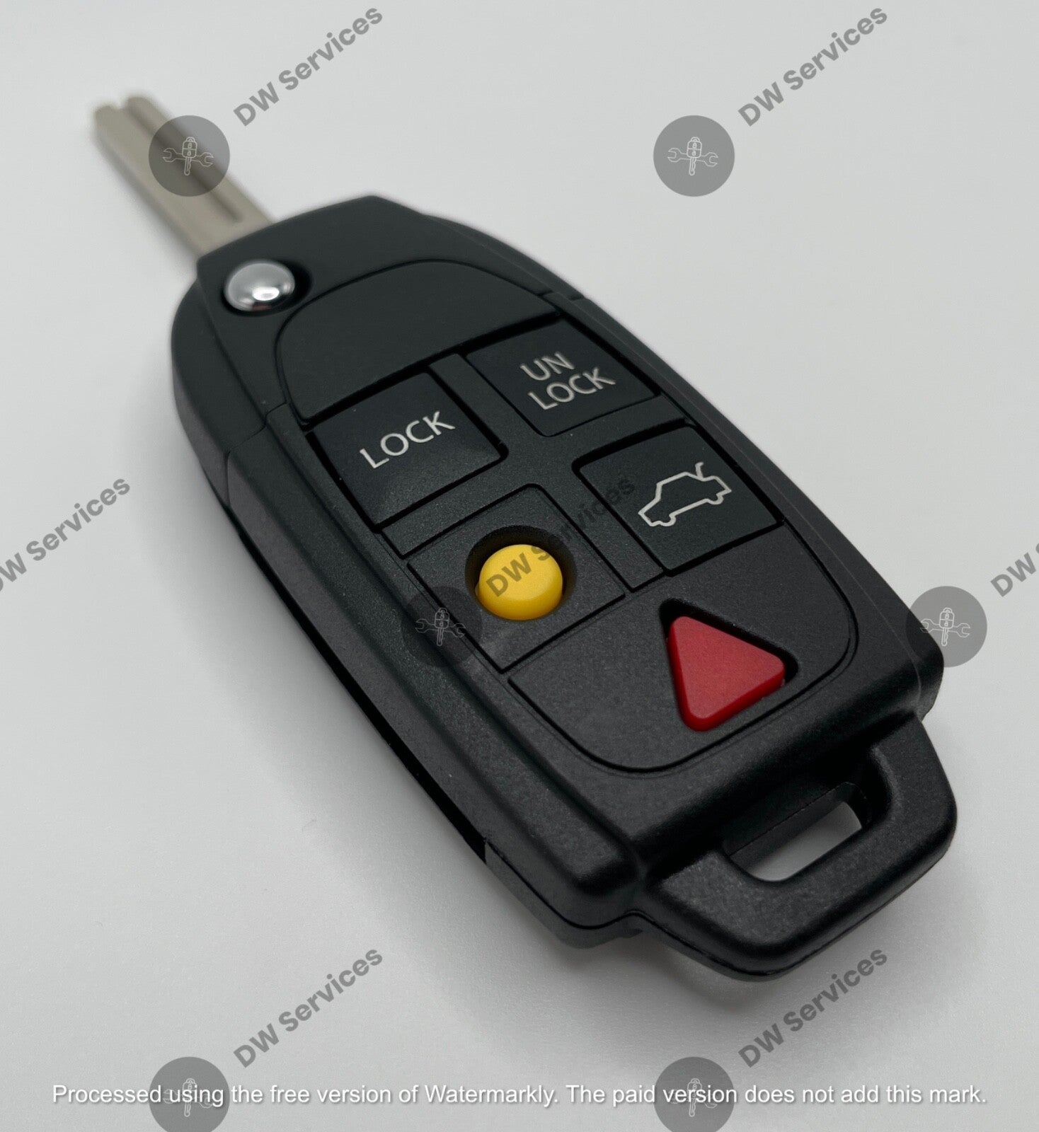 NEW! VOLVO Remote flip Key FOB LQNP2T-APU Megamos 48 S60 S80 XC90 V70 XC70 XC90