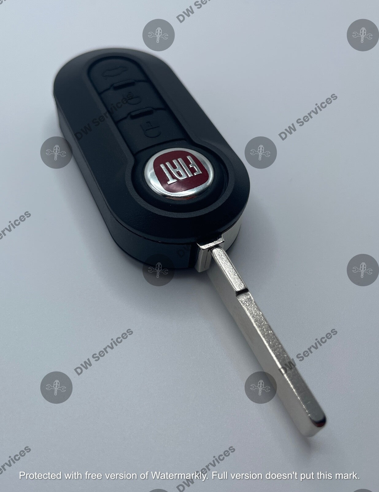 NEW! FIAT 500 3-button remote flip key fob LTQF12AM433TX Delphi BCM  CITY RAM