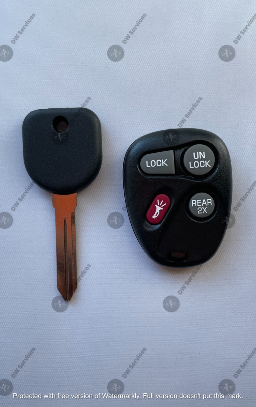 NEW! GM keyless entry remote FOB KOBUT1BT & NON Transponder KEY GMC Chevy Oldsmo