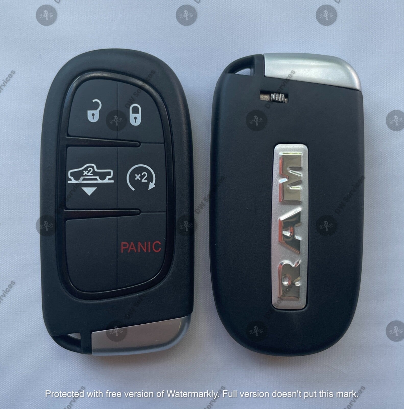 NEW GENUINE Dodge RAM SMART key PROXIMITY remote fob GQ4-54T 68159657 2013-2018