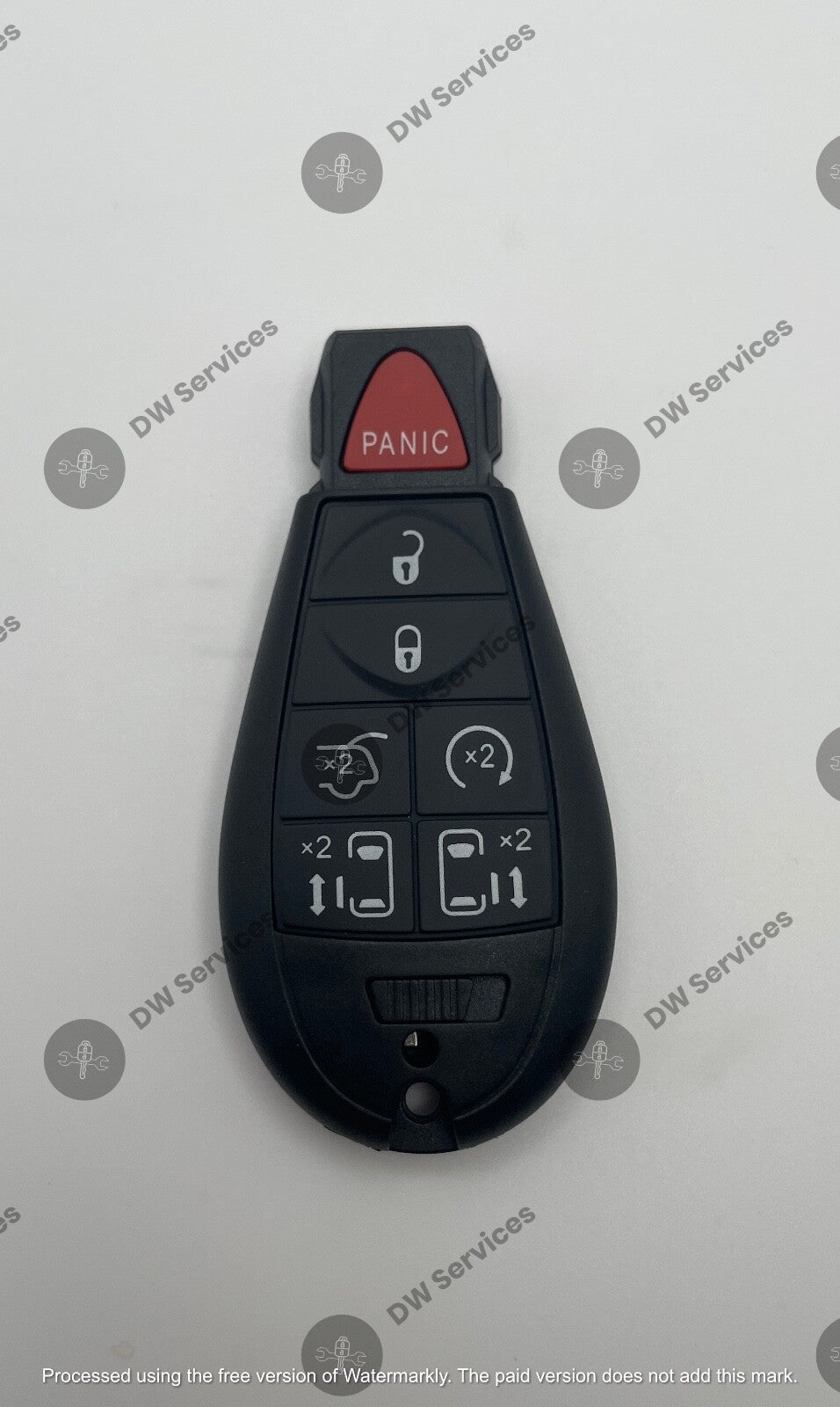 NEW! Chrysler Town & Country 2008-2016 remote key fob KEYLESS GO FOBIK IYZ-C01C