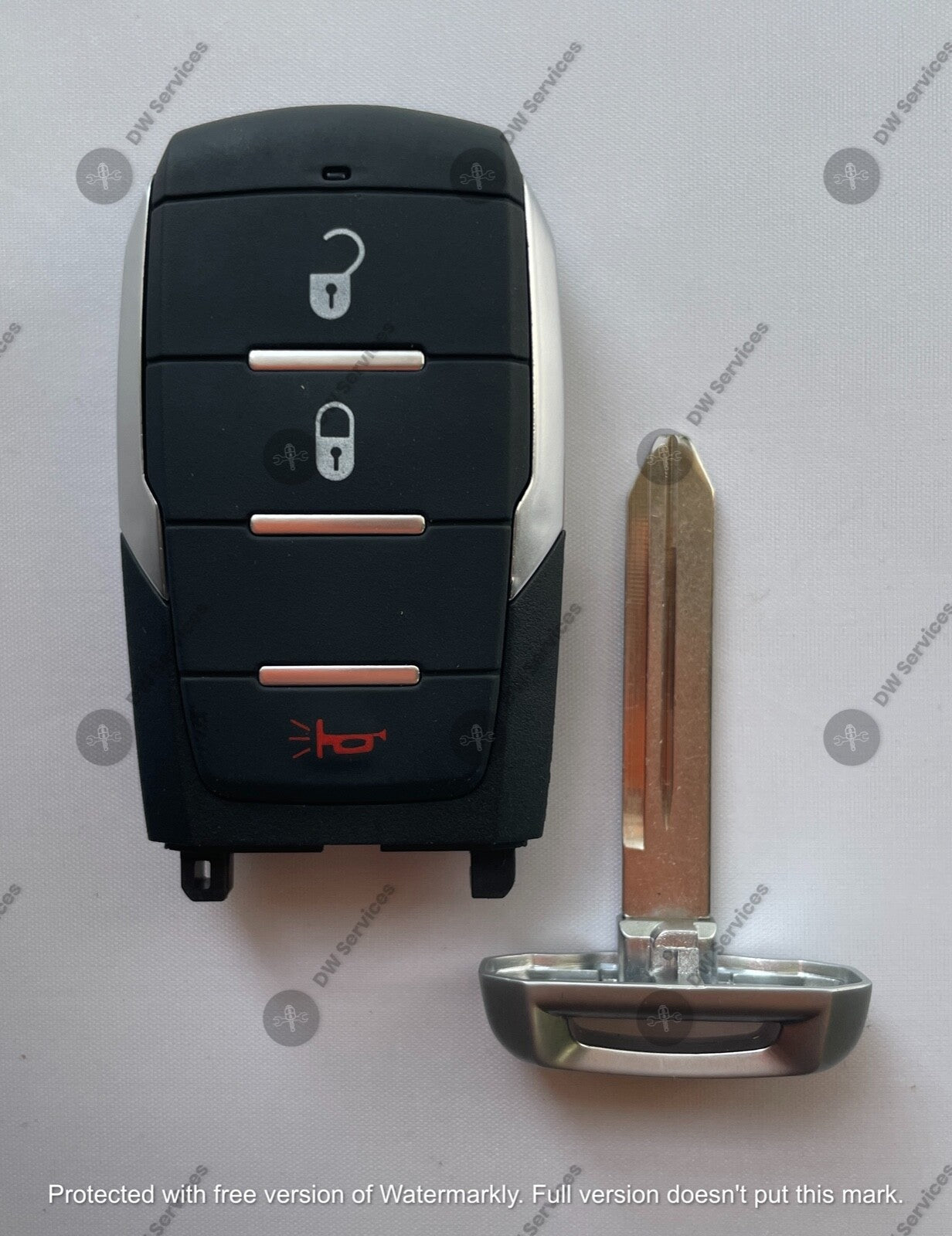 NEW! Dodge RAM 1500 3 button SMART KEY PROXIMITY REMOTE FOB OHT-4882056