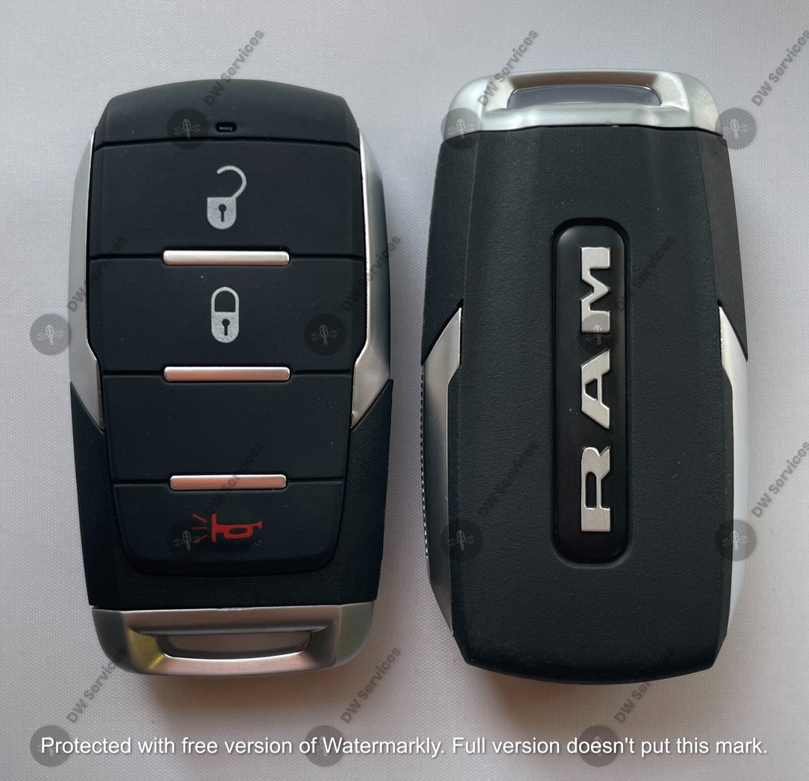 NEW! Dodge RAM 1500 3 button SMART KEY PROXIMITY REMOTE FOB OHT-4882056