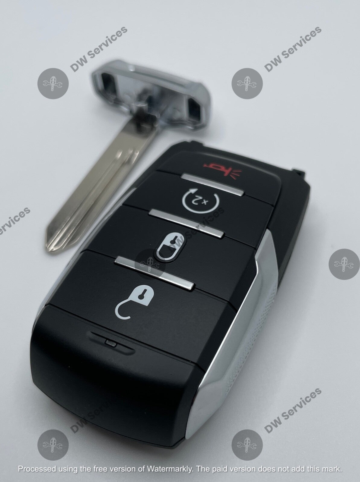 NEW ! OEM Genuine Dodge RAM 1500 TRX SMART PROXIMITY REMOTE KEY FOB OHT-4882056