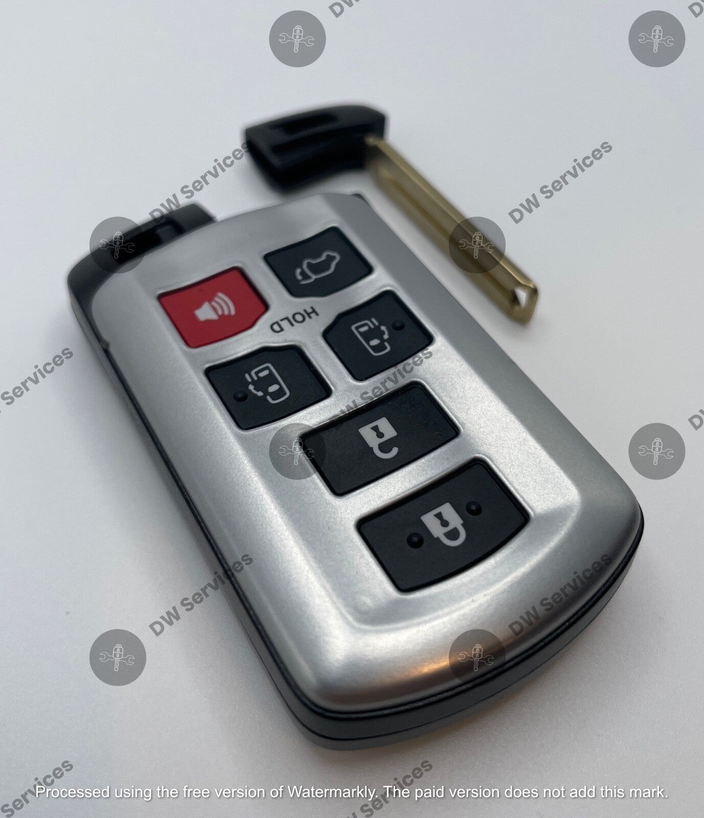 NEW! GENUINE OEM Toyota SIENNA 2011-2020 PROXIMITY remote SMART key HYQ14ADR GNE