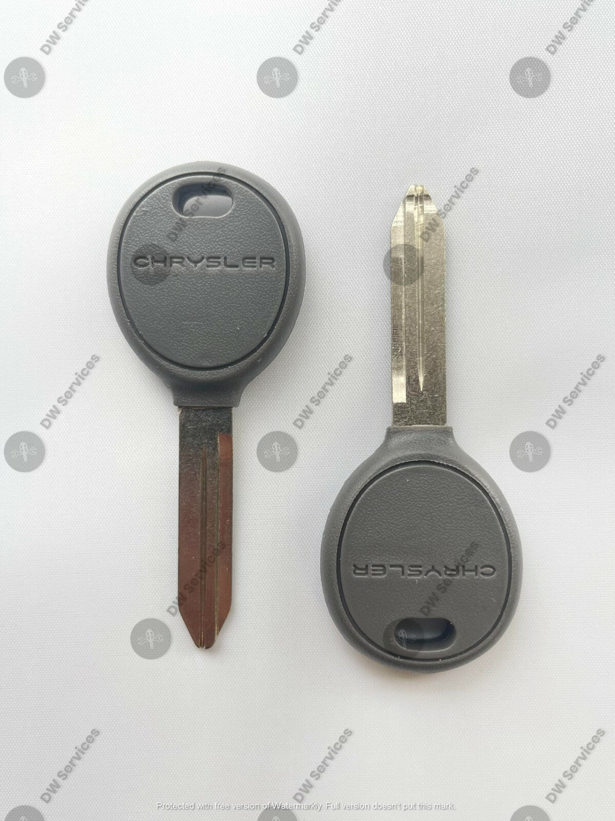 2x NEW! OEM Chrysler Transponder Chip 46 Ignition Car Key Replacement Blank Y164