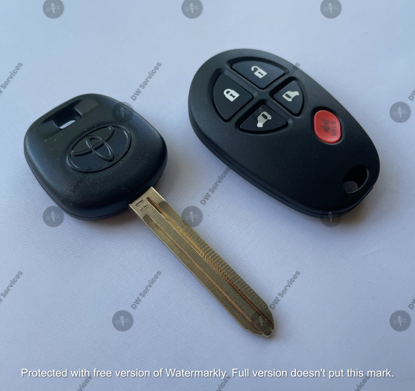 NEW! Toyota SIENNA keyless entry remote FOB GQ43VT20T & Transponder KEY 'H' Chip