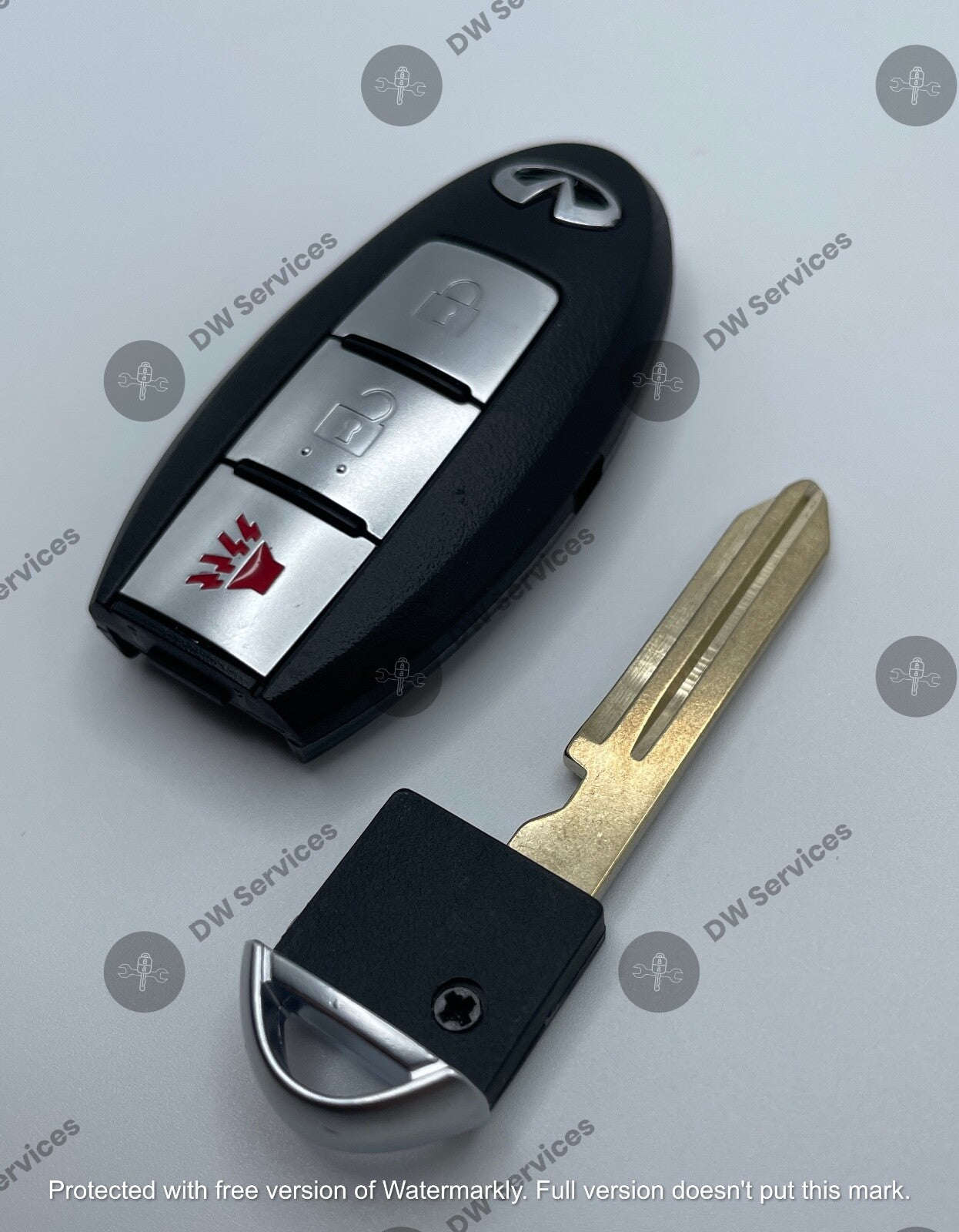 NEW! Infiniti 3-button PROXIMITY Remote SMART key KR55WK49622 EX35 FX35 QX50 FX5