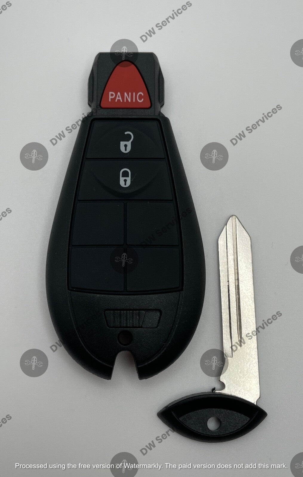 NEW! Chrysler Town & Country / 300 remote key fob FOBIK IYZ-C01C / M3N5WY783X