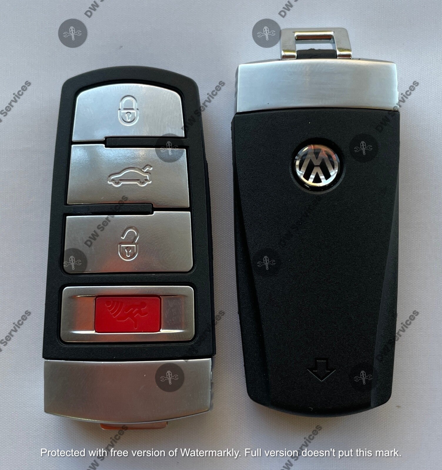NEW! Volkswagen 4-Button Remote SLOT Key fob for Passat / CC