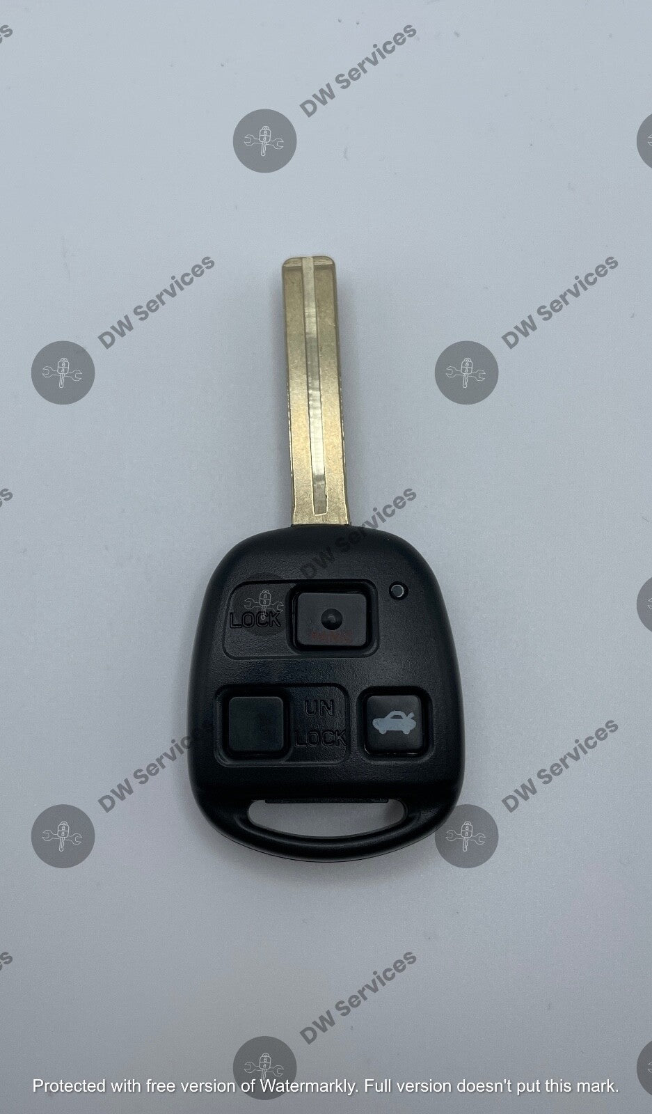 NEW! Lexus 3-button remote head key fob HYQ1512V - 4C ES/GS/IS 300  GS/LS 400