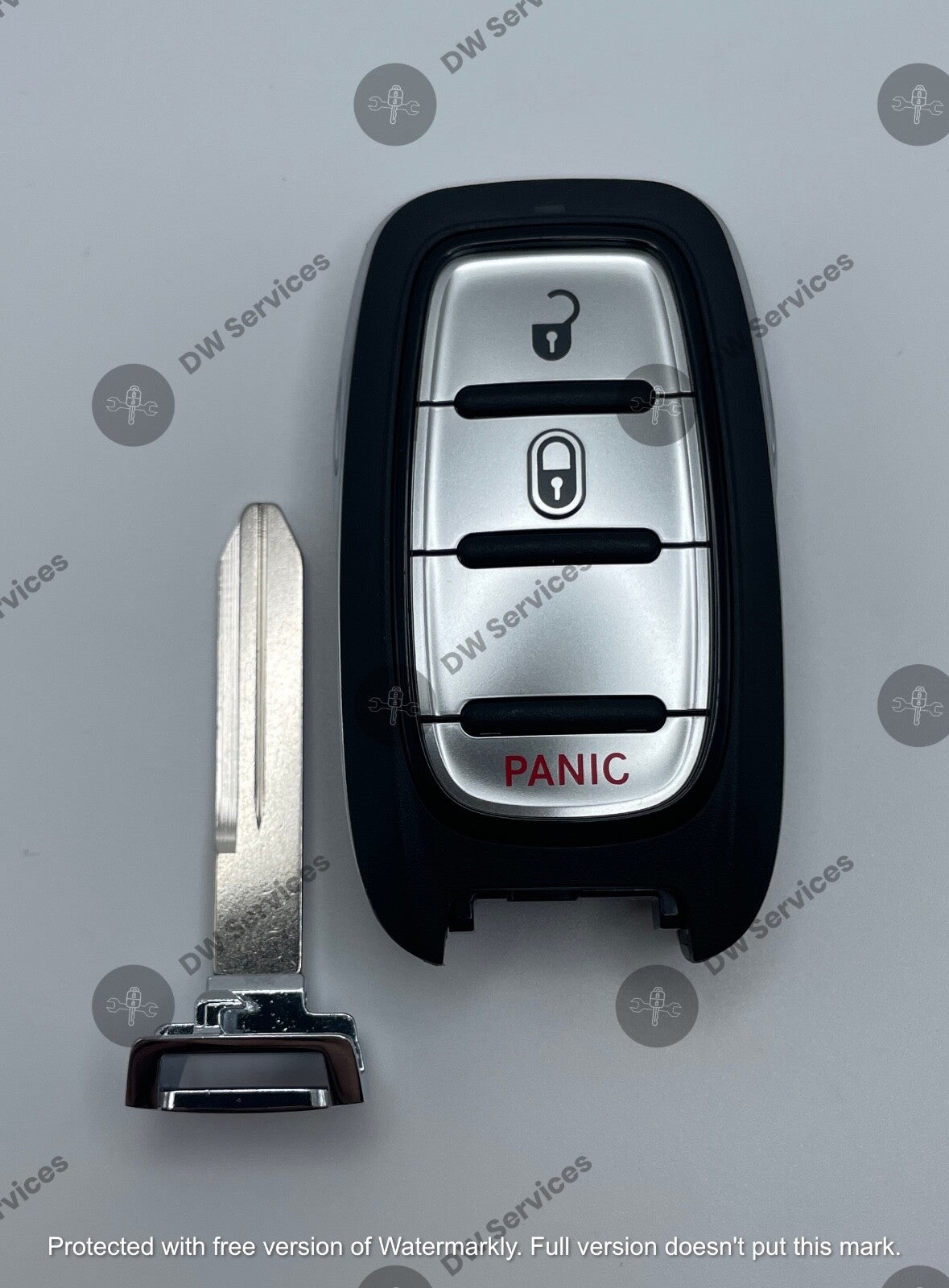 NEW! GENUINE OEM Chrysler Pacifica / Voyager SMART key PROX remote M3N-97395900