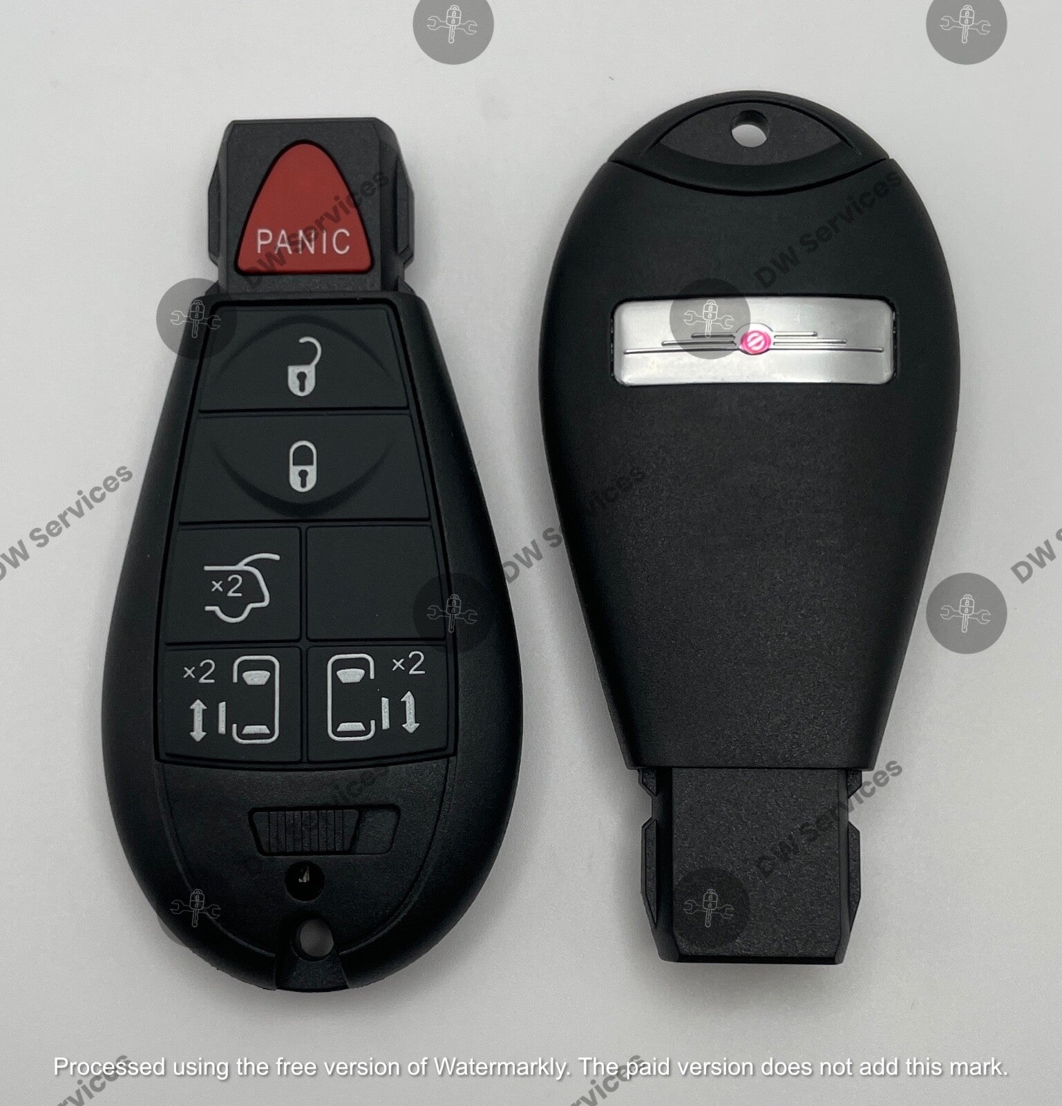 NEW! Chrysler Town & Country 2008-2017 remote key fob KEYLESS GO FOBIK IYZ-C01C