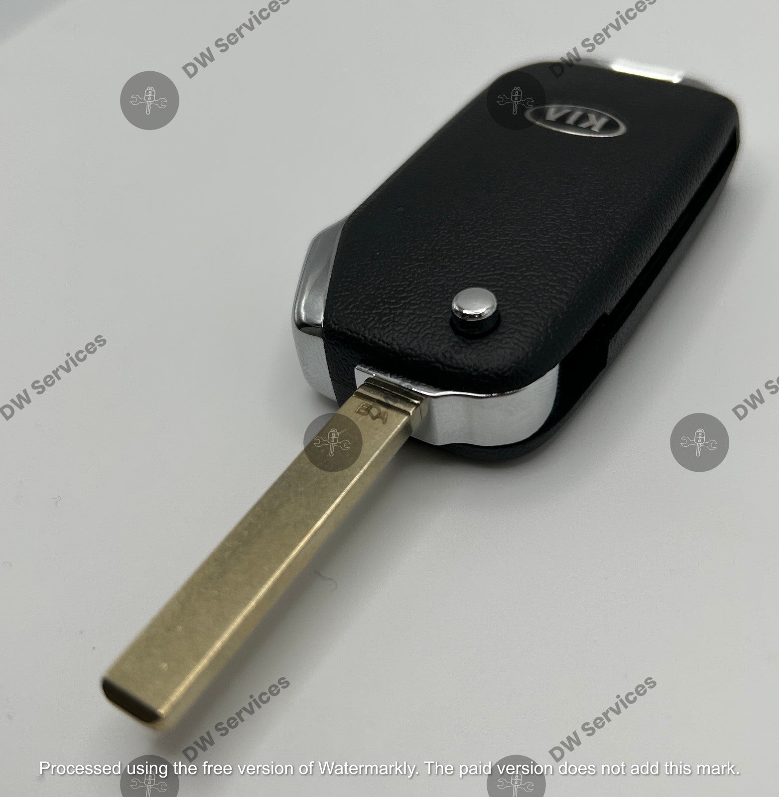 NEW! OEM GENUINE KIA Forte Flip key remote fob CQOTD00660 (BD) / 95430-M6000