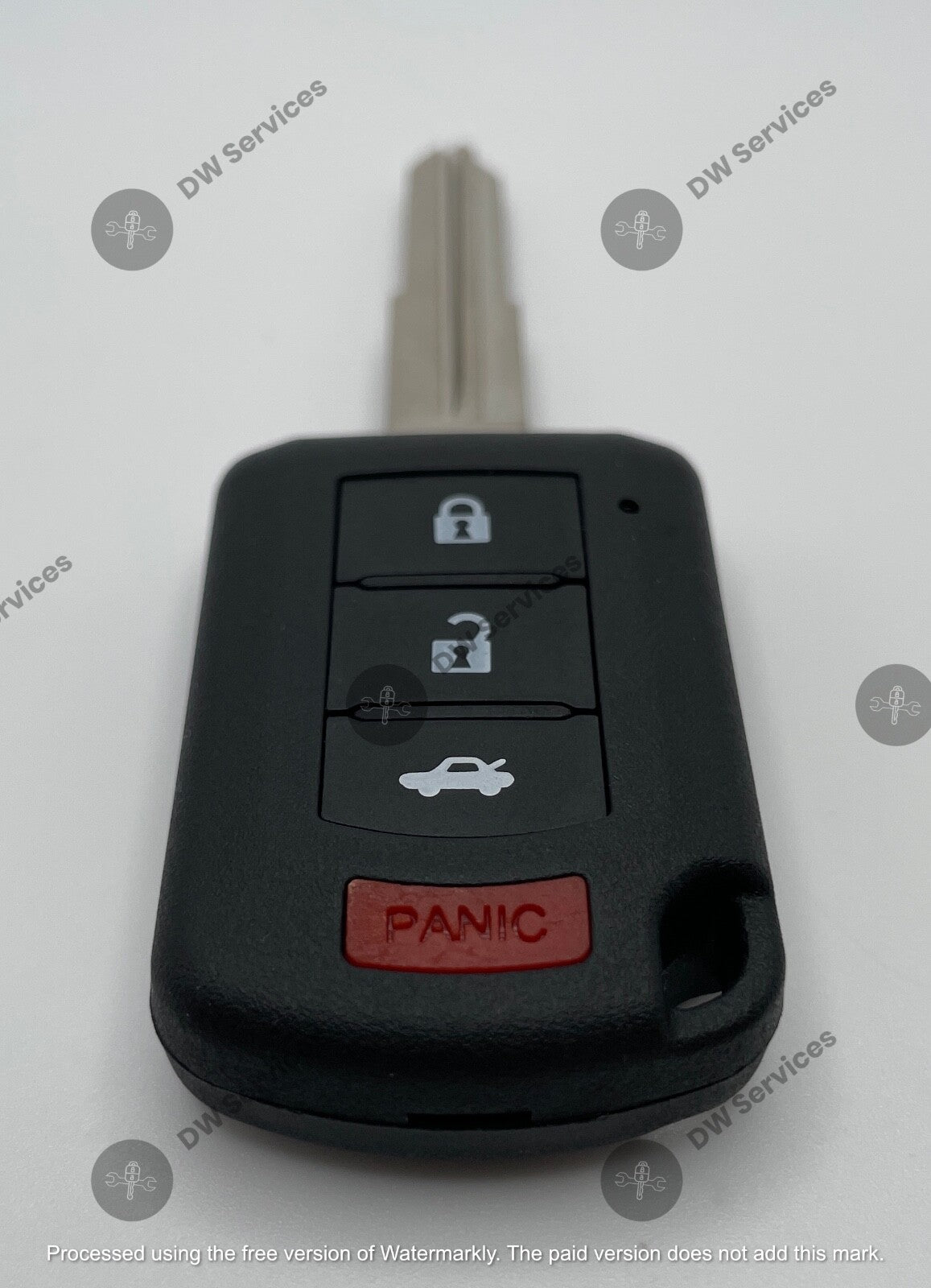 NEW! Mitsubishi LANCER 2015- 2017 3-button remote head key Fob OUCJ166N 6370B945