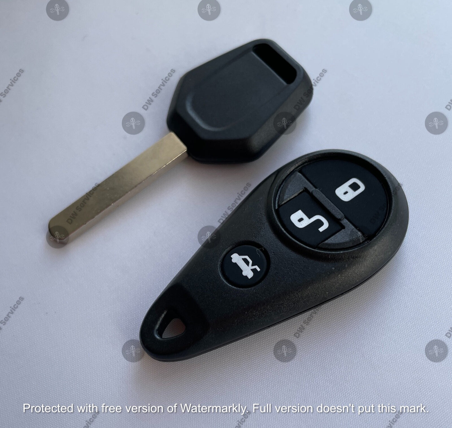 NEW! Subaru keyless entry remote FOB NHVWB1U711 &Transponder Chip KEY 4D60 40bit