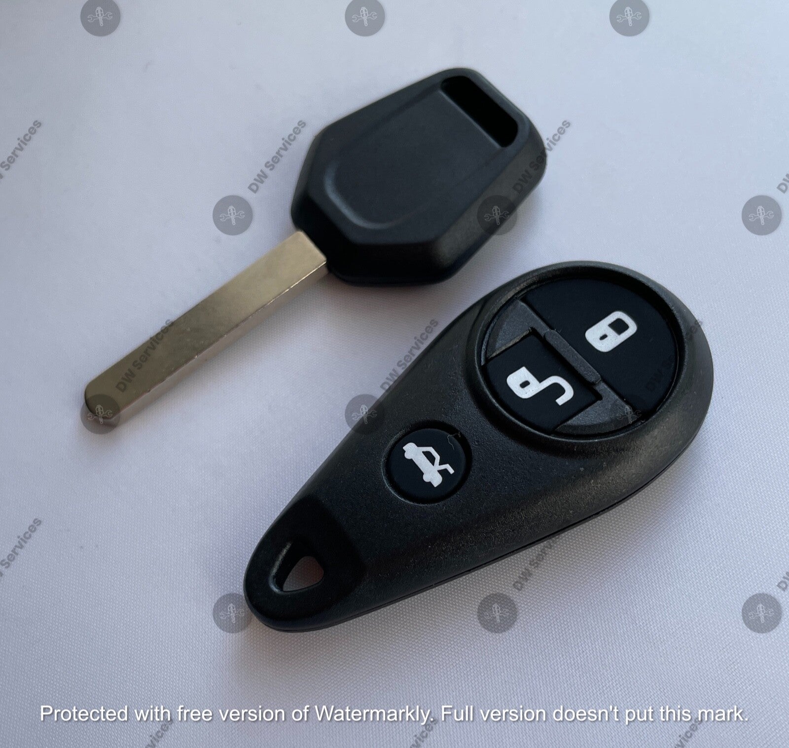 NEW! Subaru keyless entry remote FOB NHVWB1U711 &Transponder Chip KEY 4D60 40bit