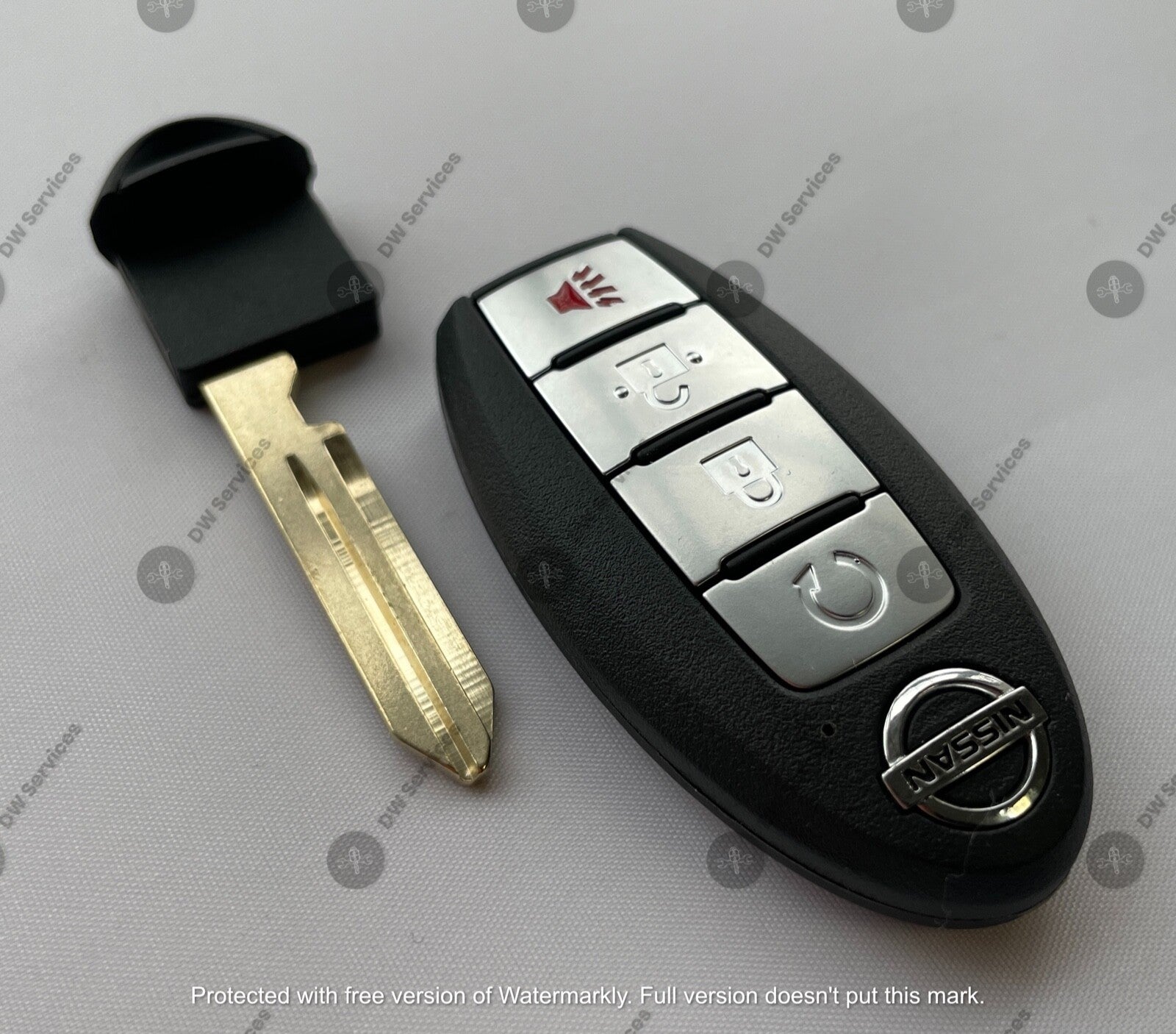 NEW! Nissan KICKS / ROGUE Proximity remote SMART key Fob KR5TXN3 S180144503