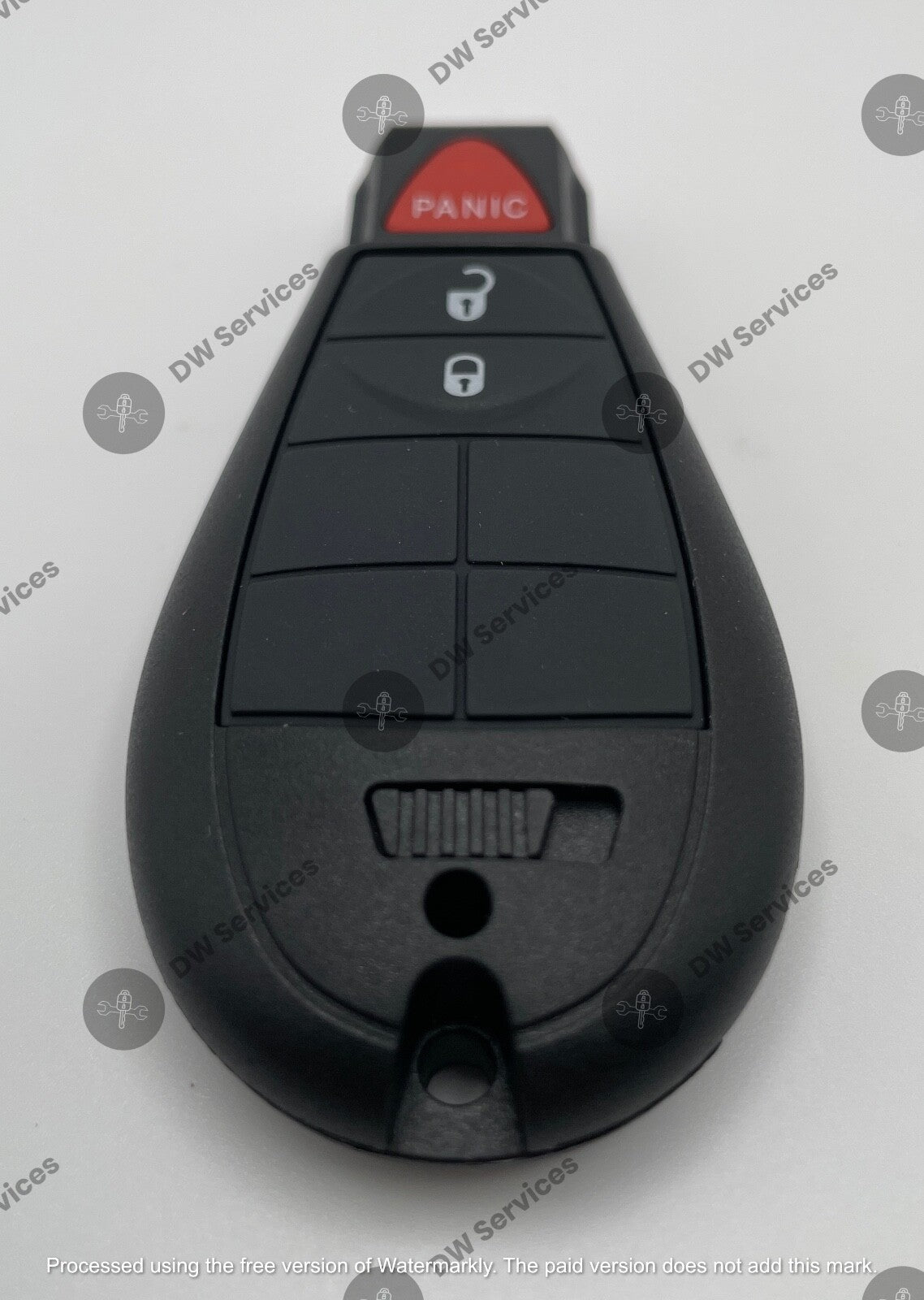 NEW! Chrysler Town & Country / 300 remote key fob FOBIK IYZ-C01C / M3N5WY783X