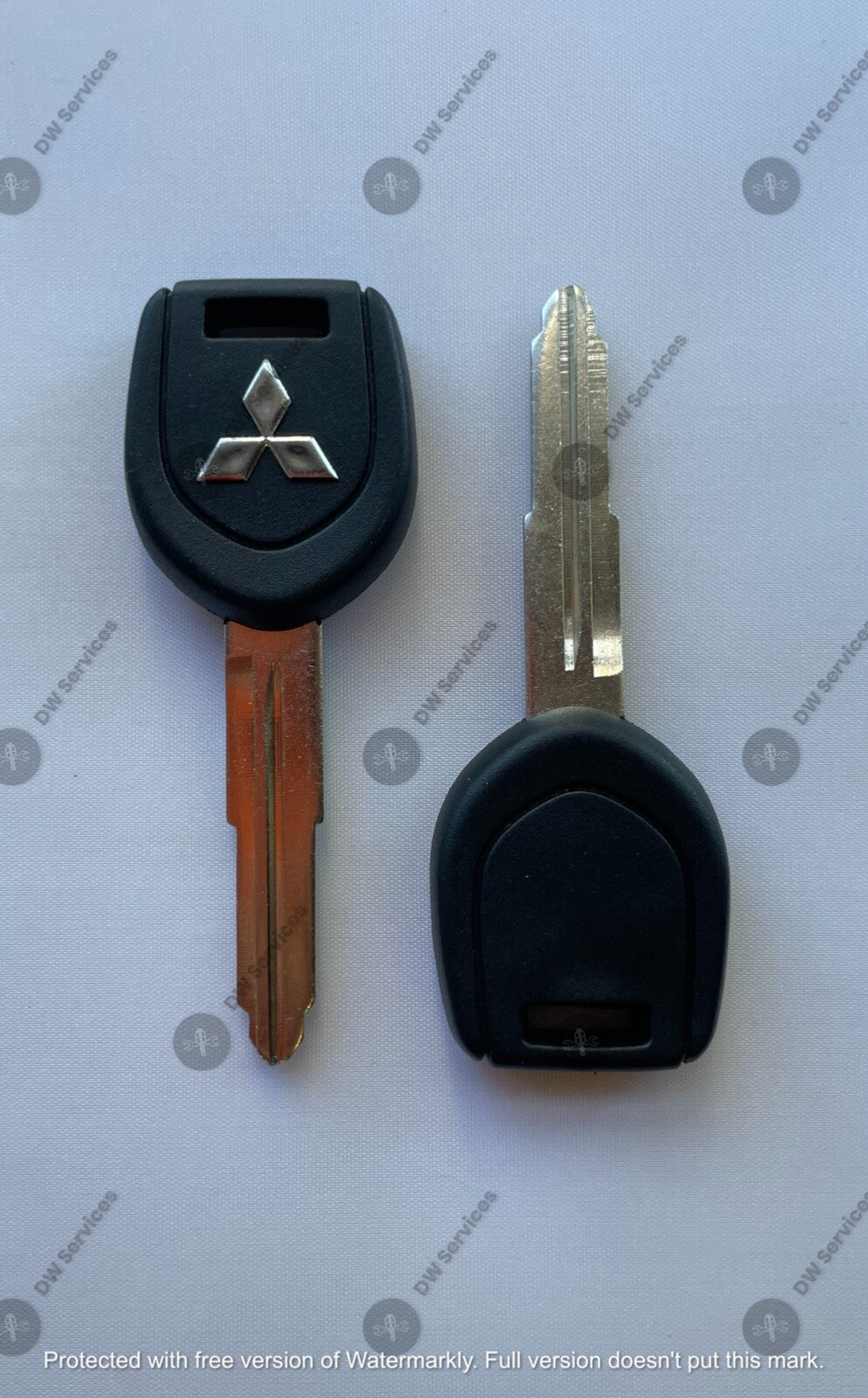 2x NEW! OEM Mitsubishi Transponder Chip 4D61 Ignition Car Key Replacement MIT14