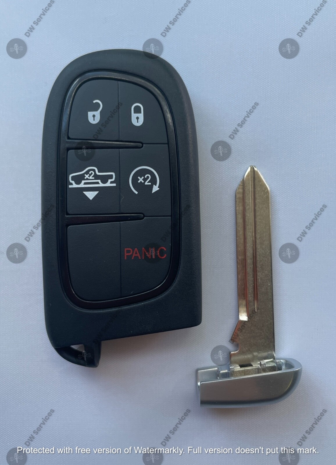 NEW GENUINE Dodge RAM SMART key PROXIMITY remote fob GQ4-54T 68159657 2013-2018