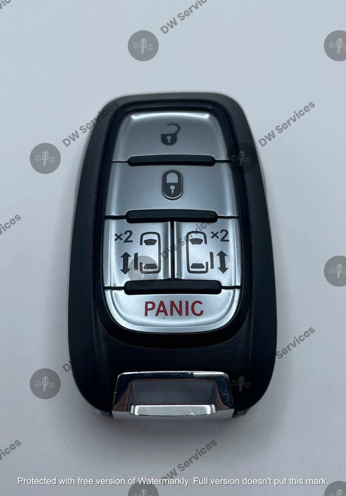 NEW! GENUINE OEM Chrysler Pacifica / Voyager SMART key PROX remote M3N-97395900