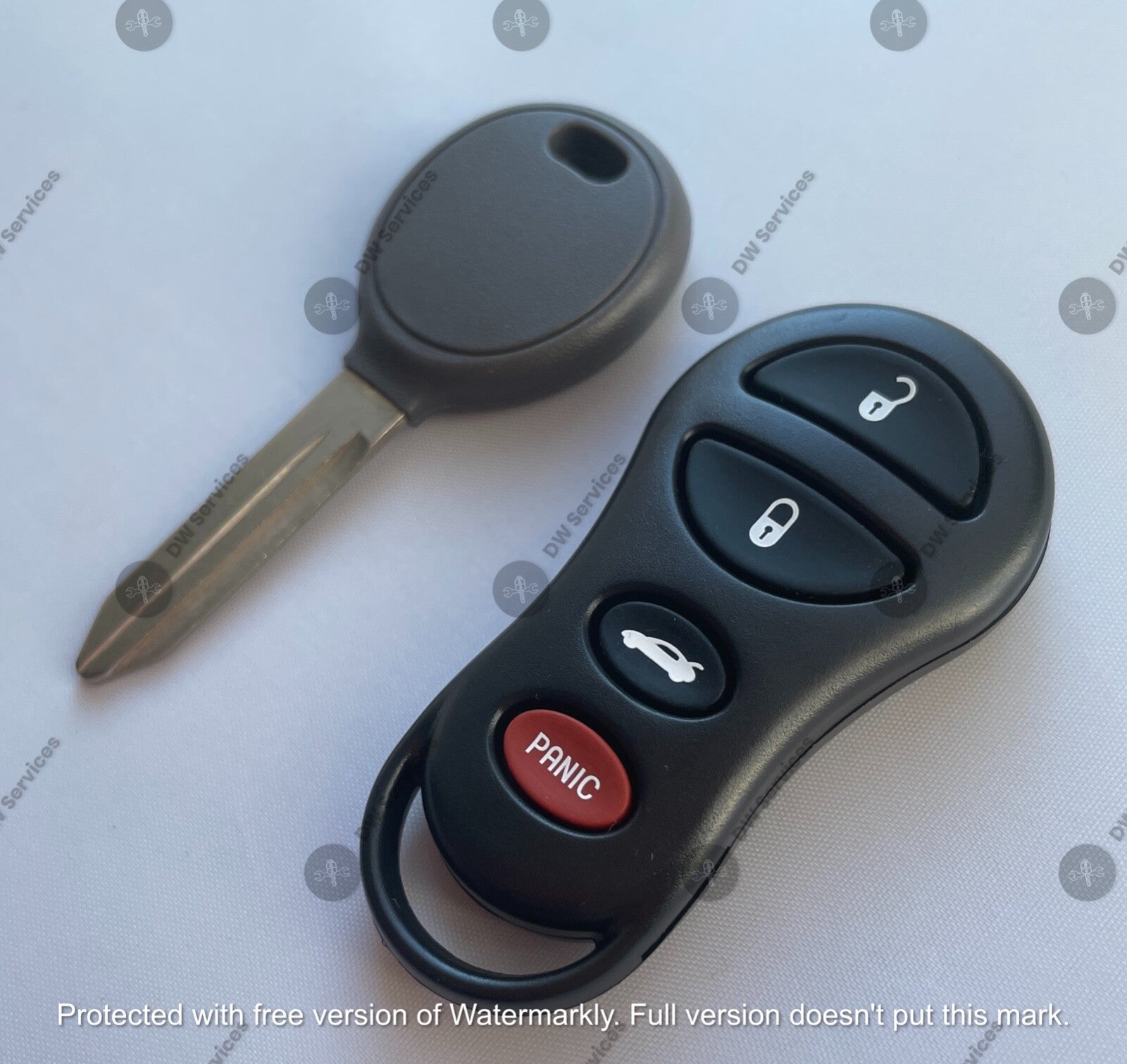NEW! Dodge keyless entry remote FOB GQ43VT17T & Transponder KEY 4D64 Chip JEEP