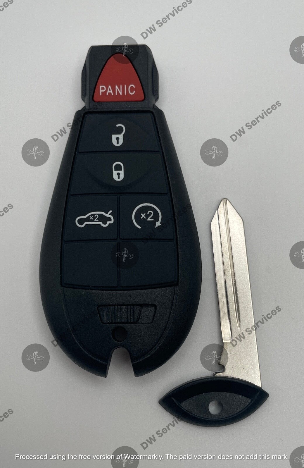 NEW! Chrysler 300 - 2008 2009 2010 remote key fob FOBIK IYZ-C01C / M3N5WY783X