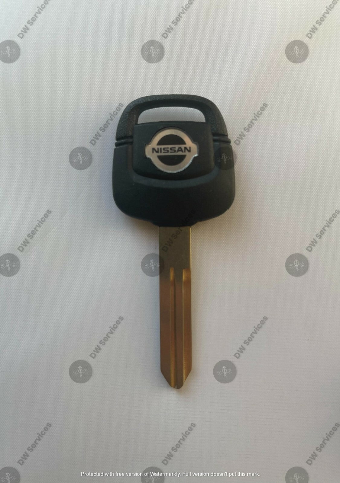NEW! OEM Nissan Transponder Chip 4D60 Ignition Car Key Replacement NI02T N102