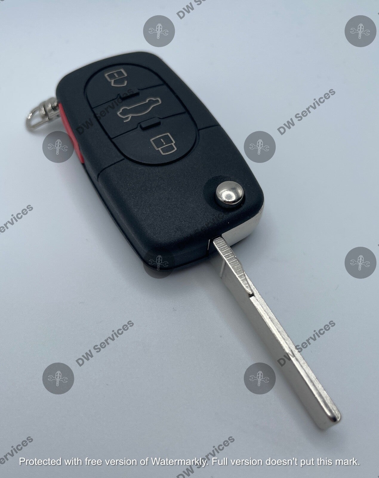 NEW! Audi keyless entry remote FLIP key fob 4D0837231E / 231P/D - MYT8Z0837231