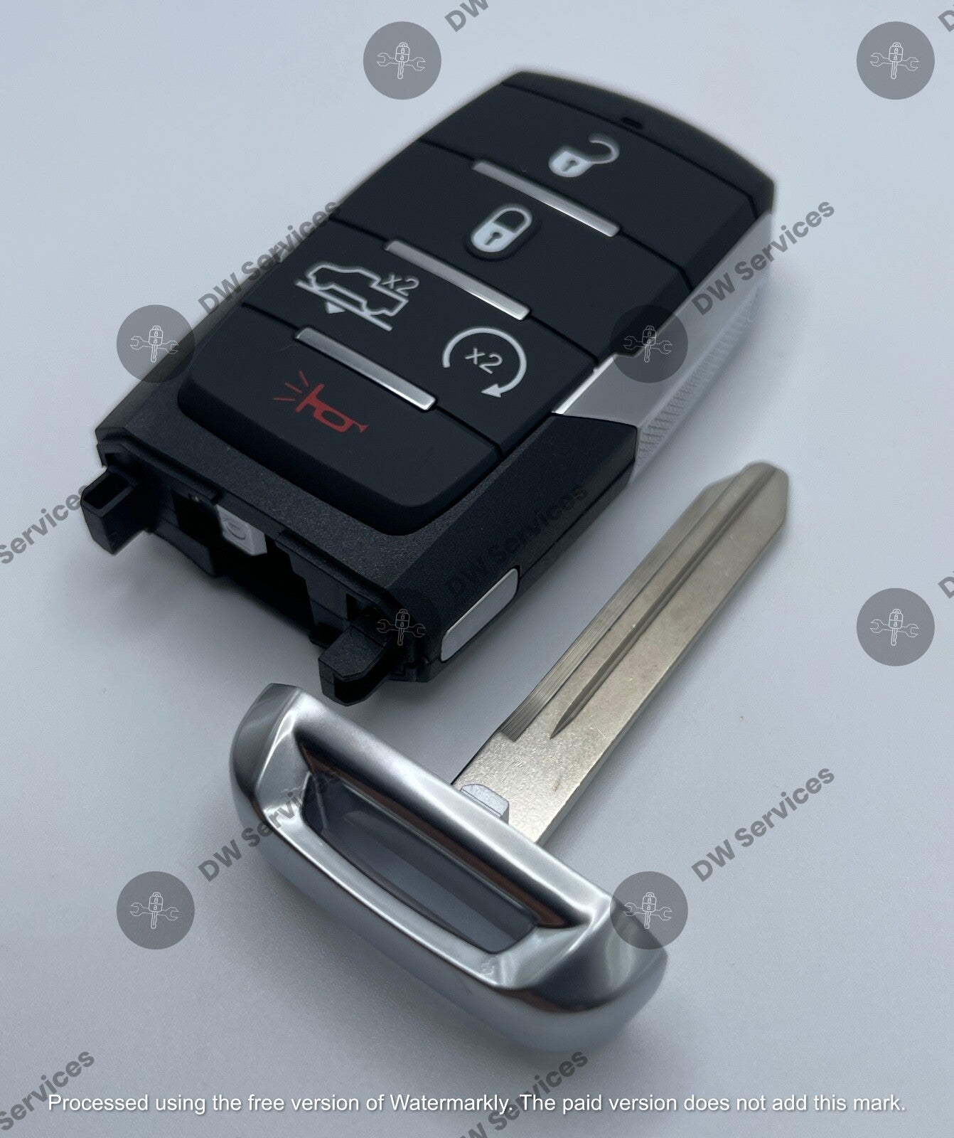 NEW! Dodge RAM 1500 5-button SMART KEY PROXIMITY REMOTE FOB OHT-4882056 Air Sus