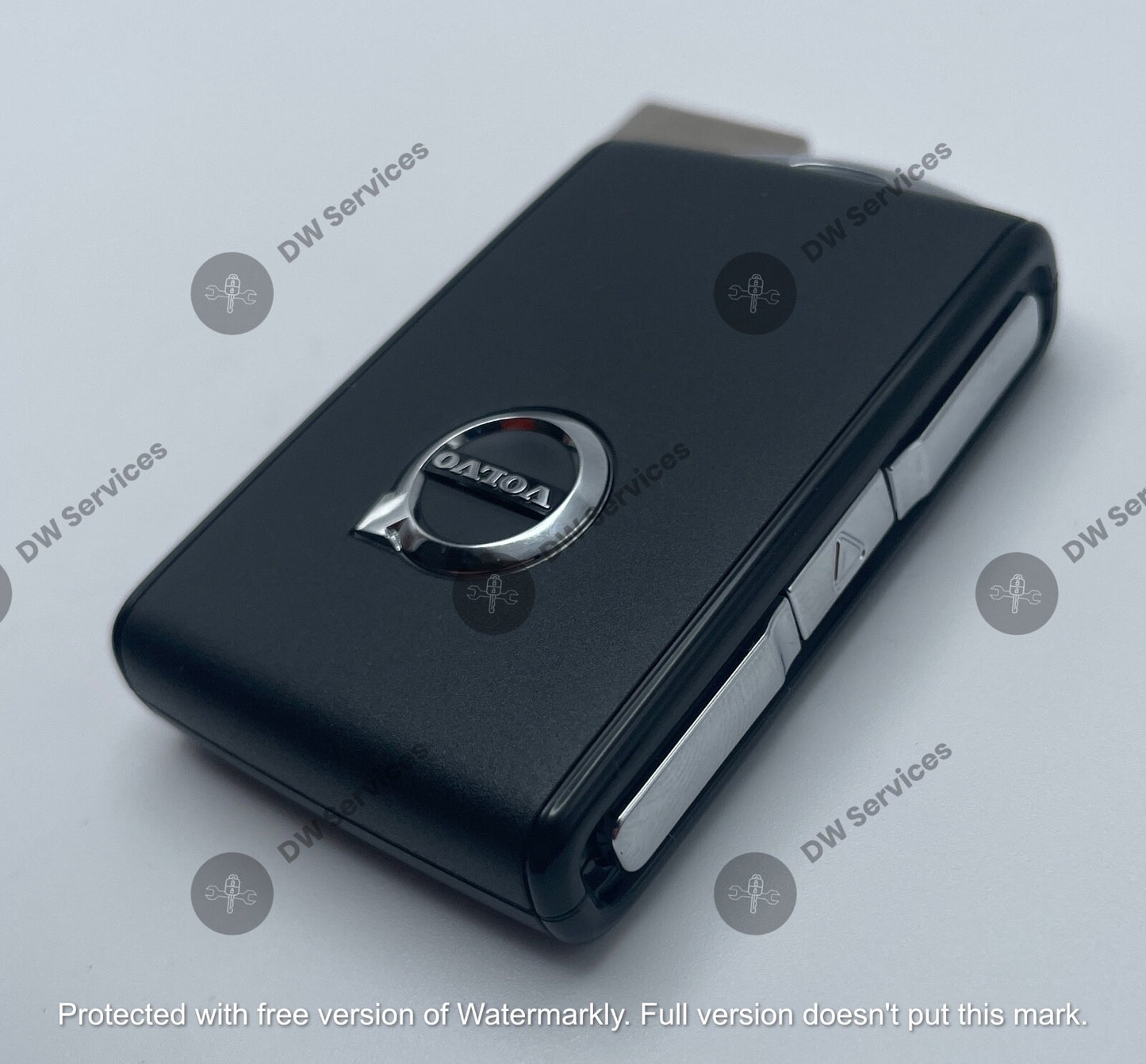 2x NEW! Genuine VOLVO Smart Proximity Key FOB YGOHUF8423  S90 V90 XC90 XC60 XC40