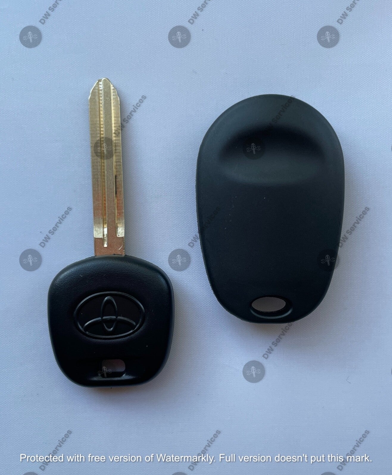 NEW! Toyota keyless entry remote FOB GQ43VT20T & Transponder KEY 4D67 DOT