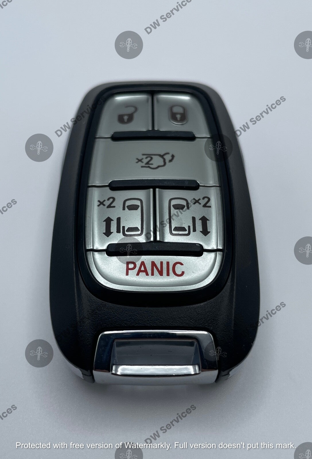 NEW! GENUINE OEM Chrysler Pacifica / Voyager  SMART key PROX remote M3N-97395900
