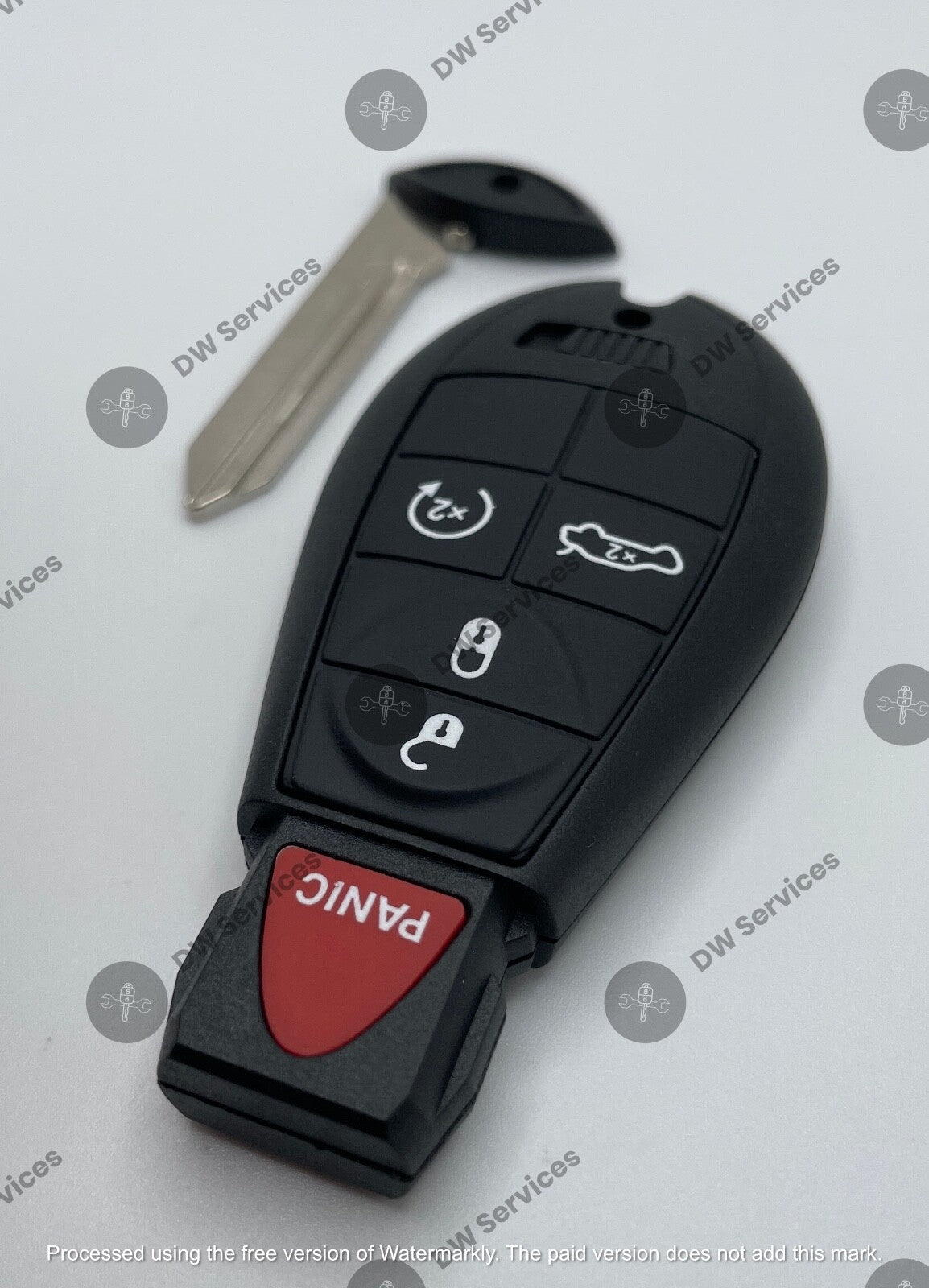 NEW! Dodge Challenger / Charger remote key fob KEYLESS GO FOBIK IYZ-C01C Push