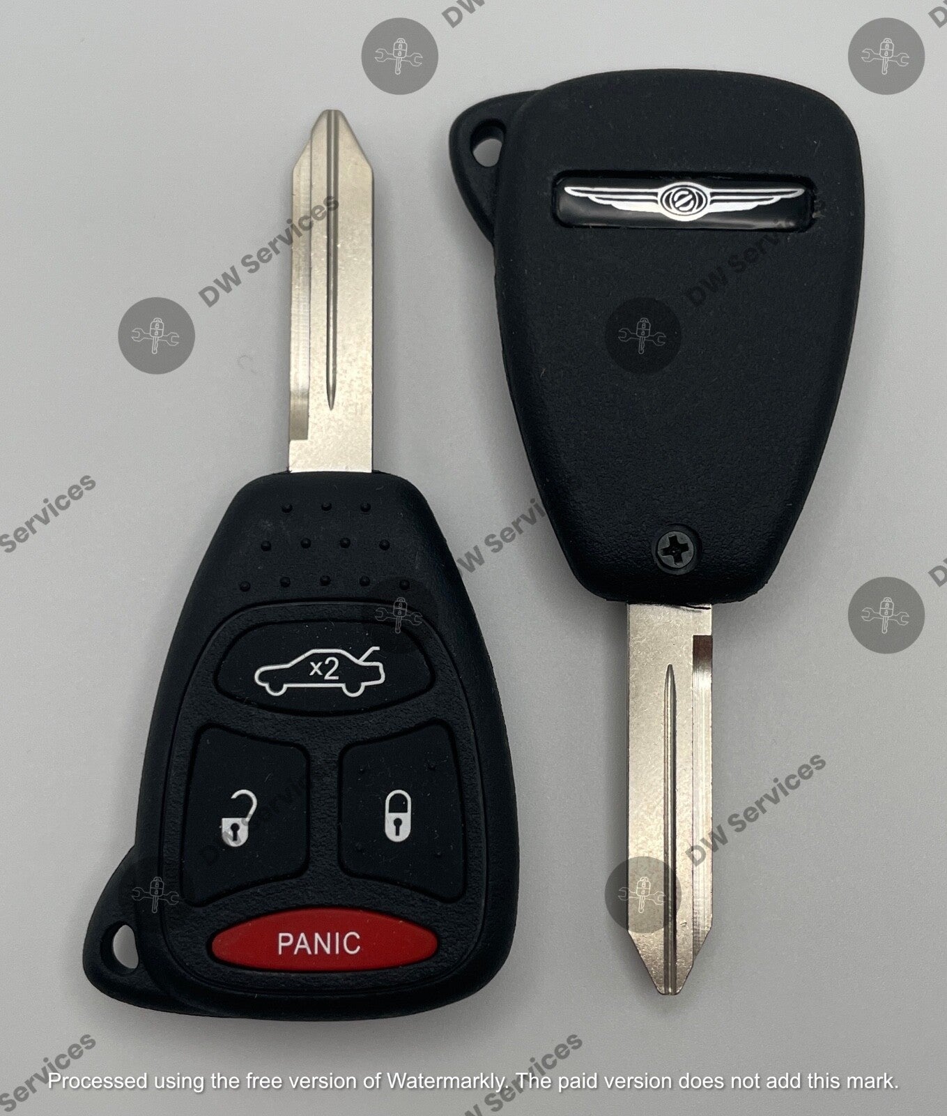NEW! Chrysler 300 / Aspen 4-button KEYLESS entry remote head key FOB KOBDT04A