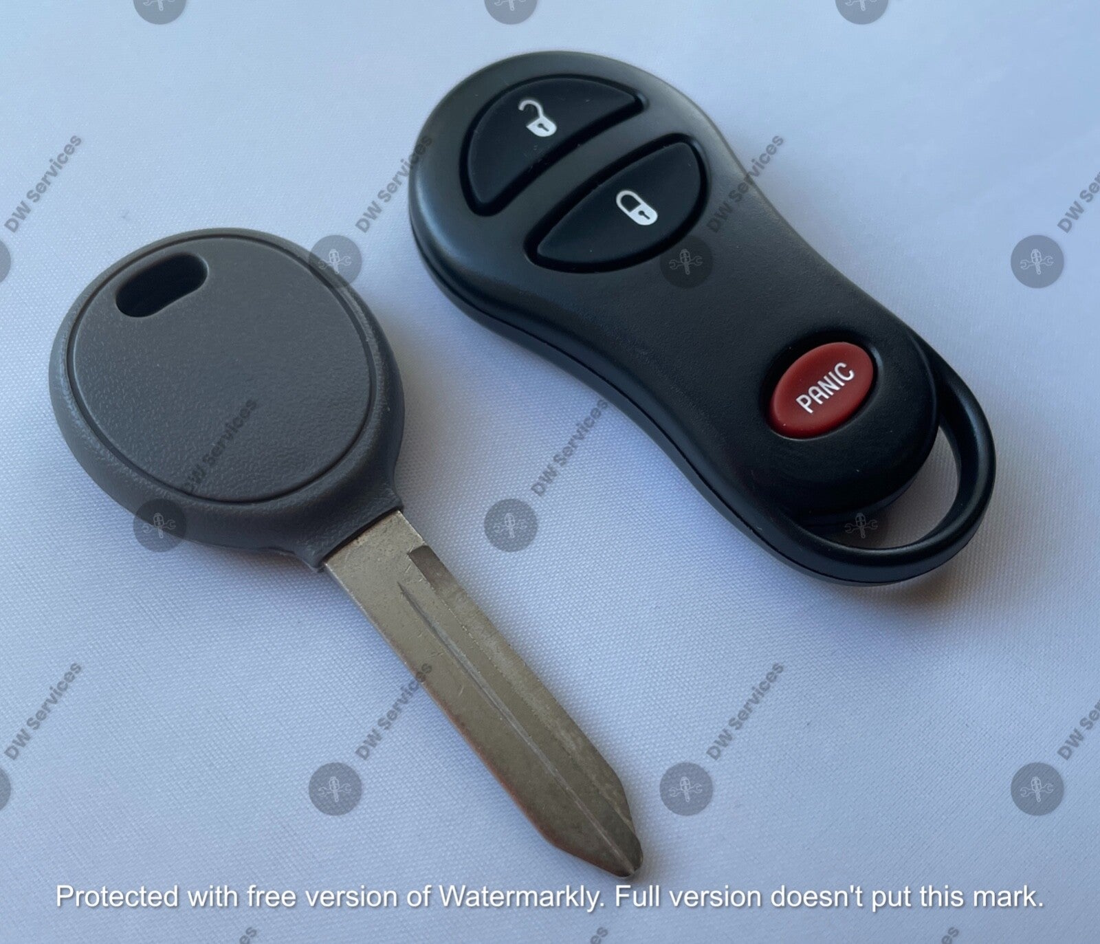 NEW! Dodge keyless entry remote FOB GQ43VT17T & Transponder KEY 4D64 Chip Plymou
