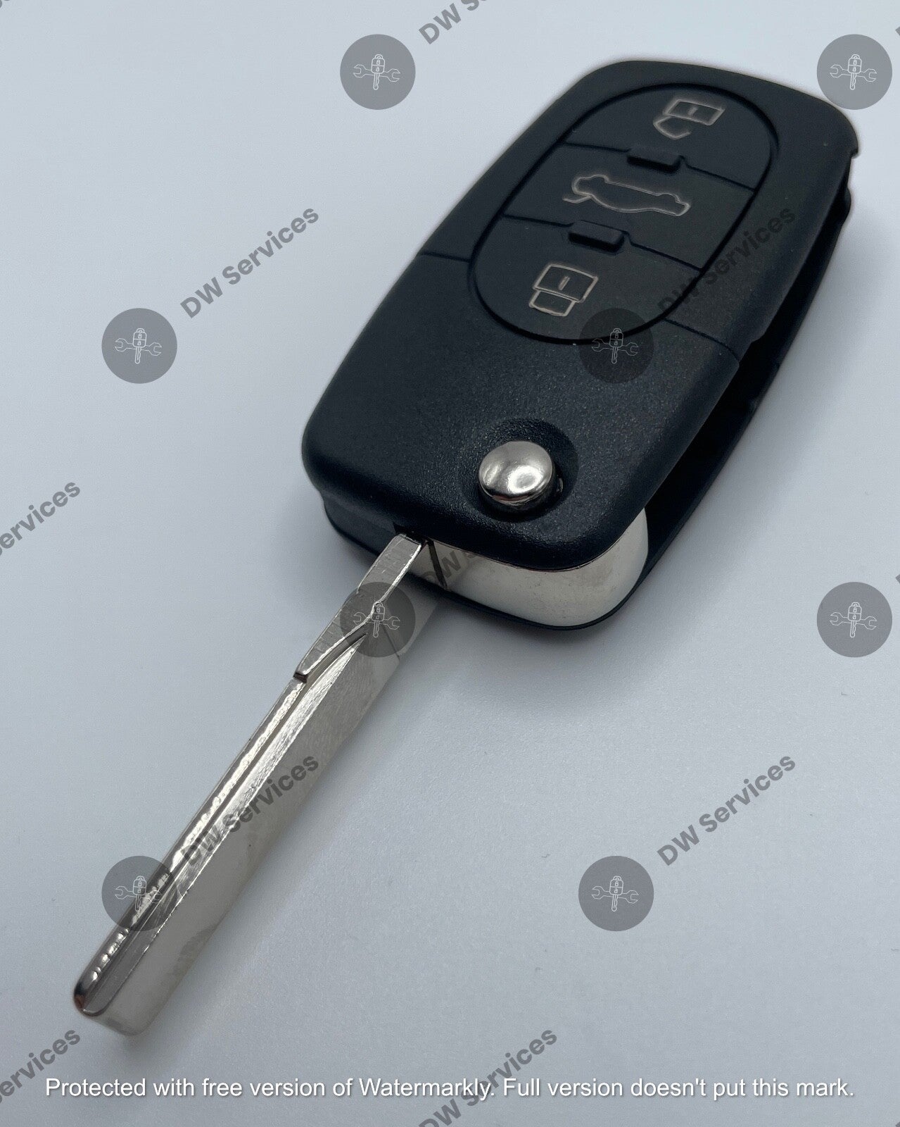 NEW! Audi 4-button 4D0837231 M MYT8Z0837231 remote flip key fob A4 A6 A8 S4 S6S8