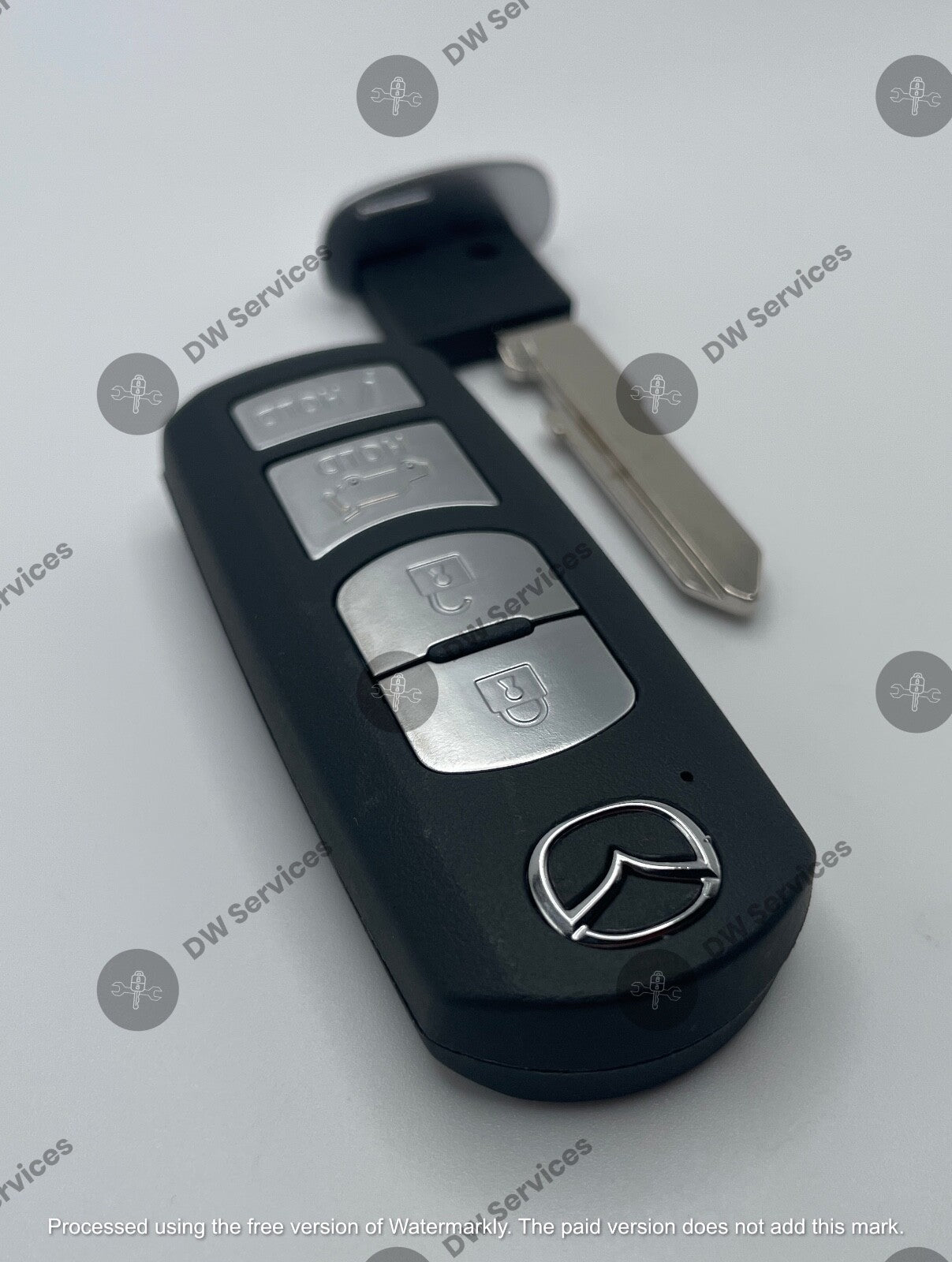 NEW GENUINE OEM Mazda CX5 CX9 PROXIMITY remote SMART key WAZSKE13D01 TKY2-67-5DY