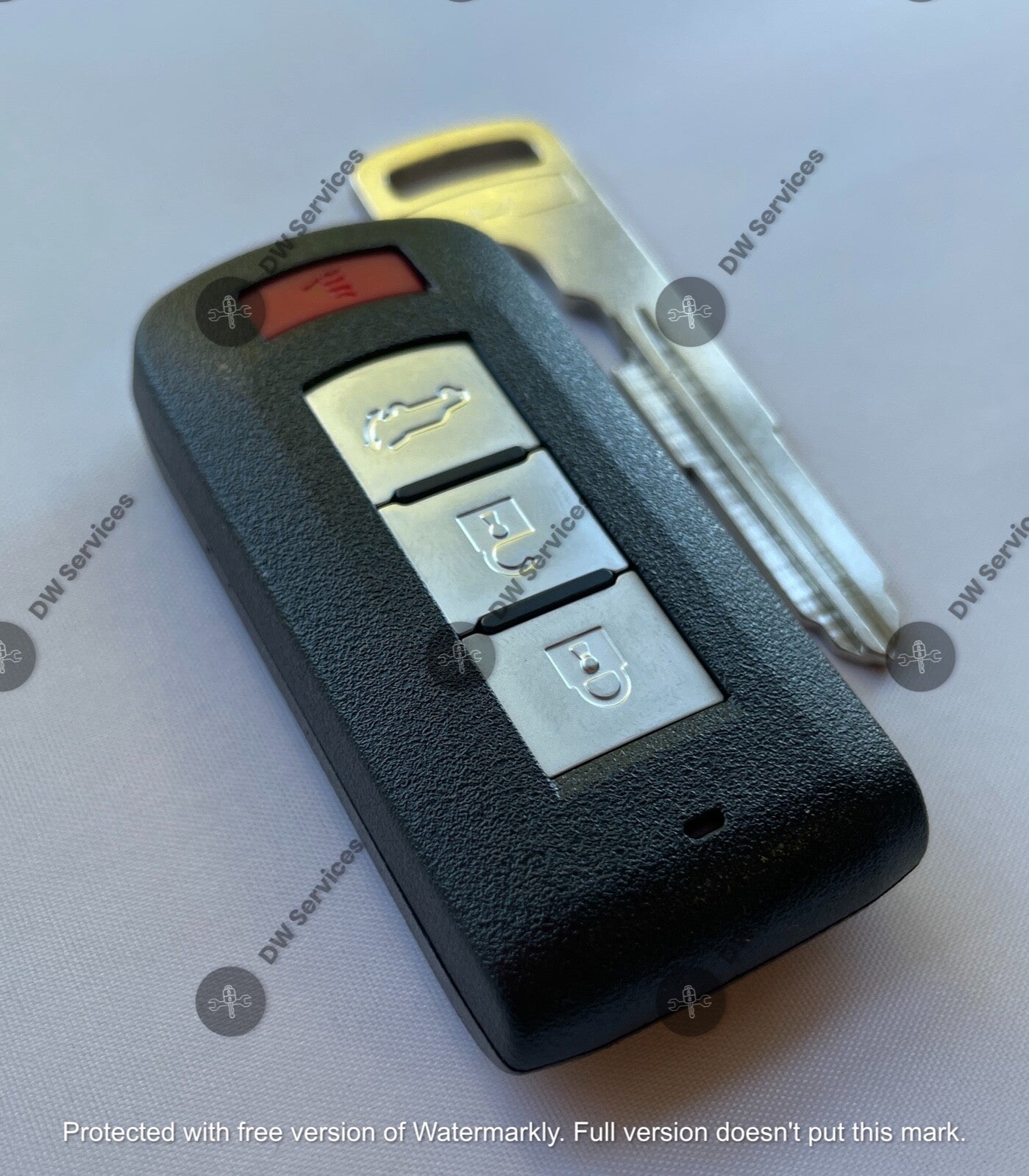 NEW! Mitsubishi Outlander 14-20  4Button Proximity Smart Key OUC644M-KEY-N HATCH