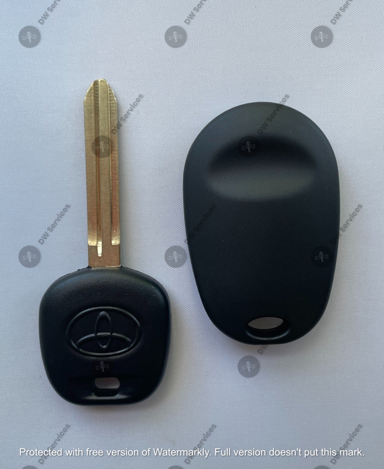 NEW! Toyota SEGUOIA keyless entry remote FOB GQ43VT20T & Transponder KEY 'G'Chip